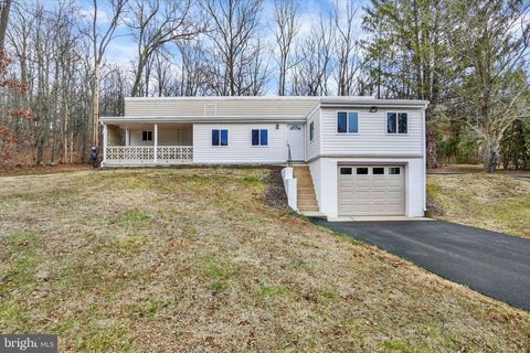 515 E SNYDER CORNER ROAD RED LION PA 17356