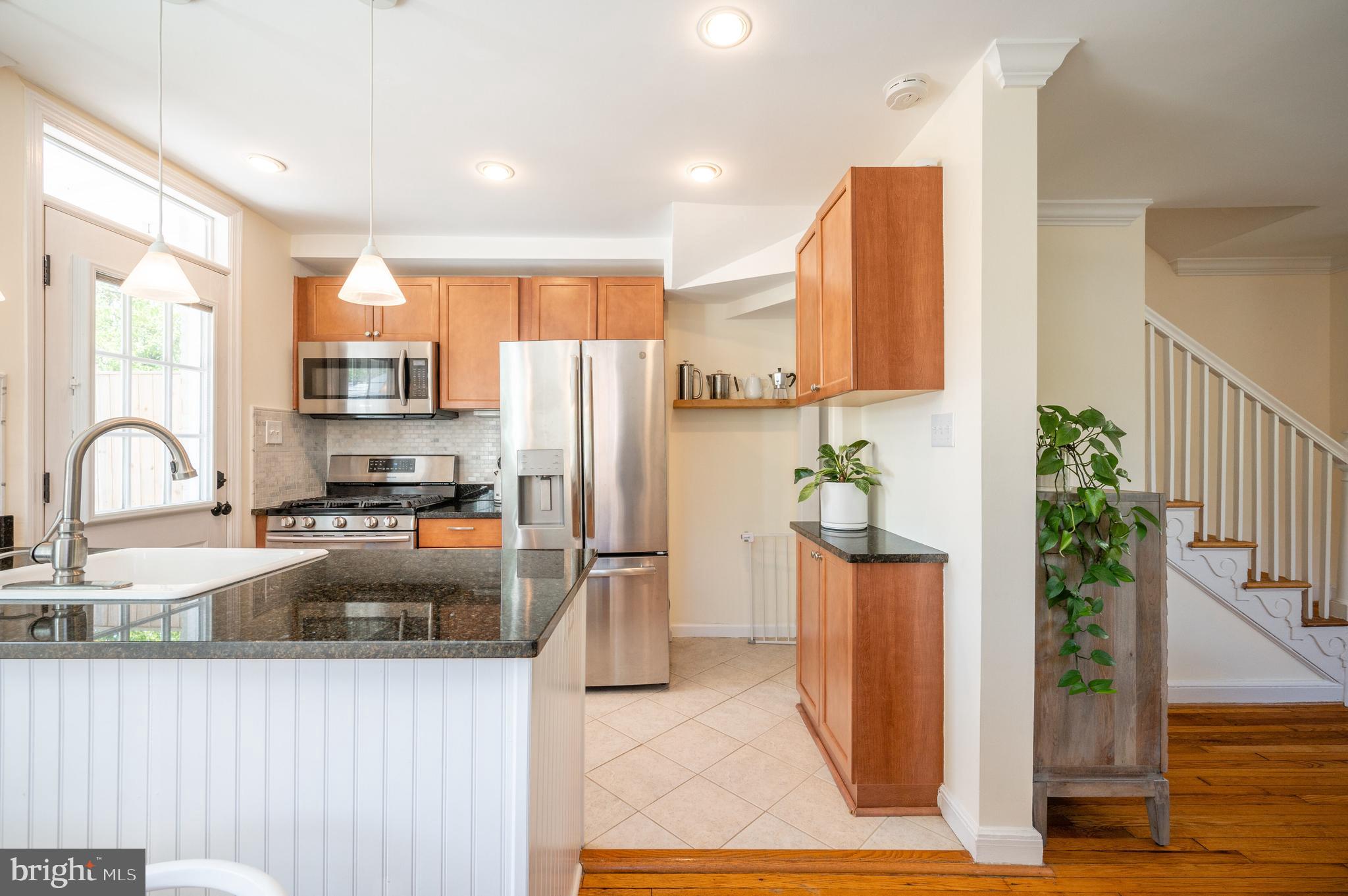 WAVERLY TAYLOR - Residential