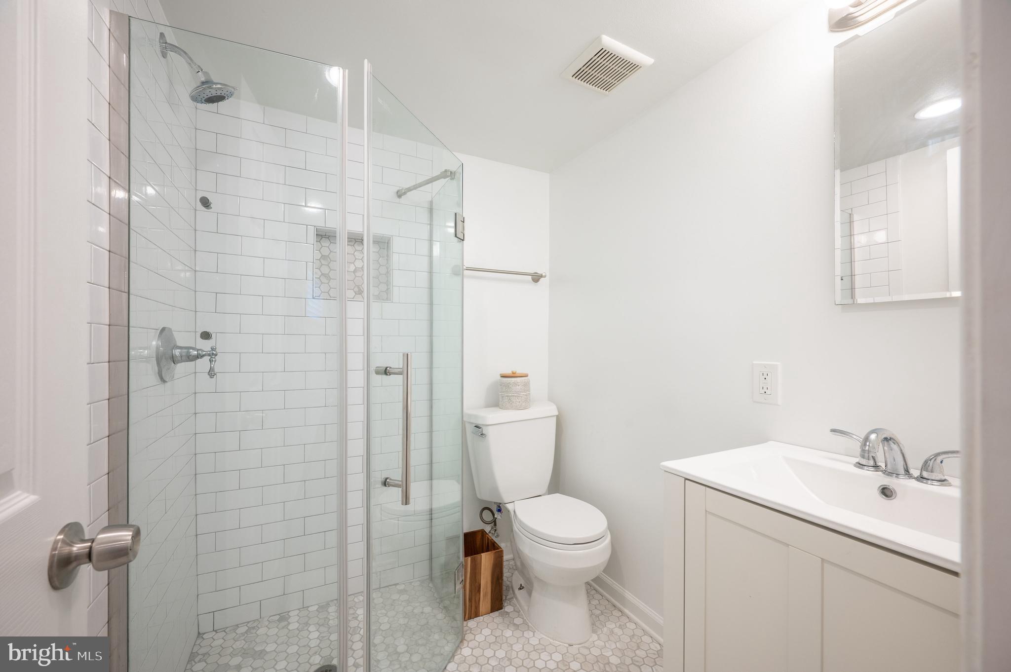 WAVERLY TAYLOR - Residential