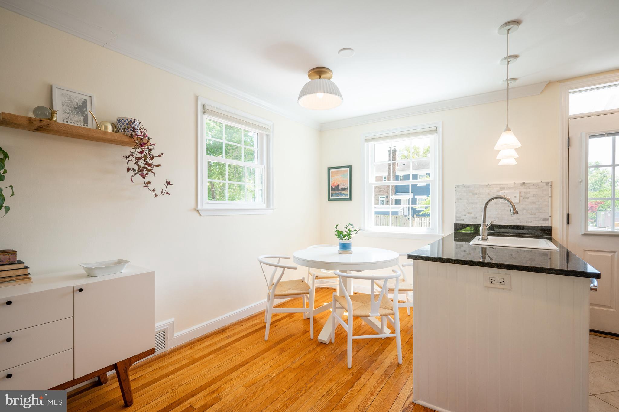 WAVERLY TAYLOR - Residential