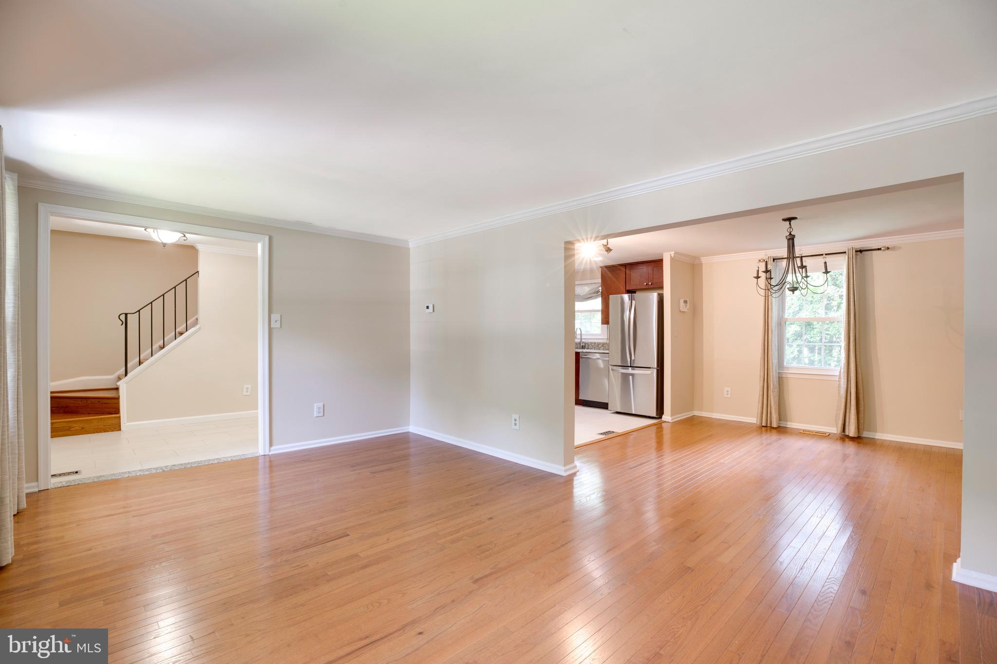 5039 KENERSON DRIVE