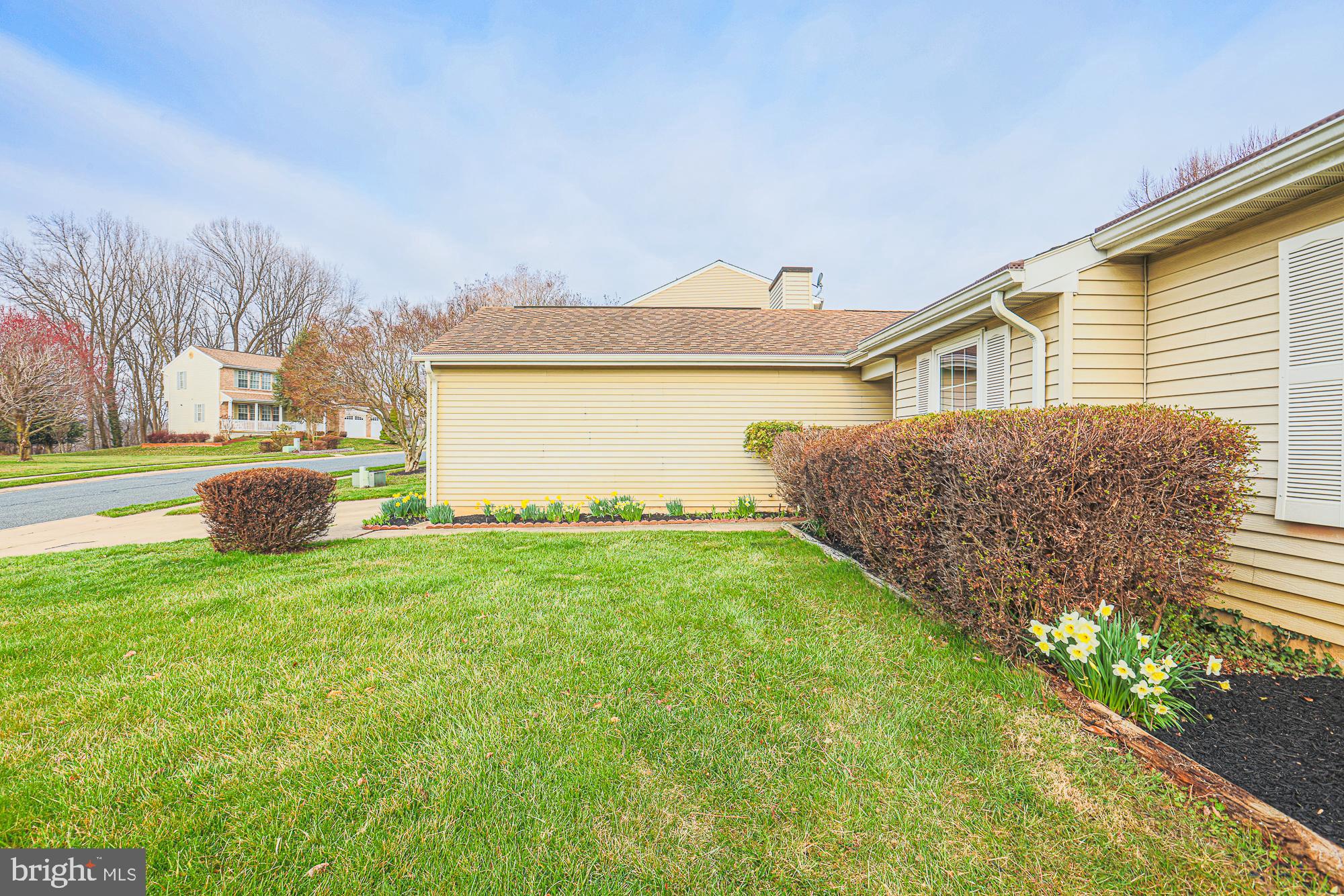 OAKS OF HARFORD - Residential