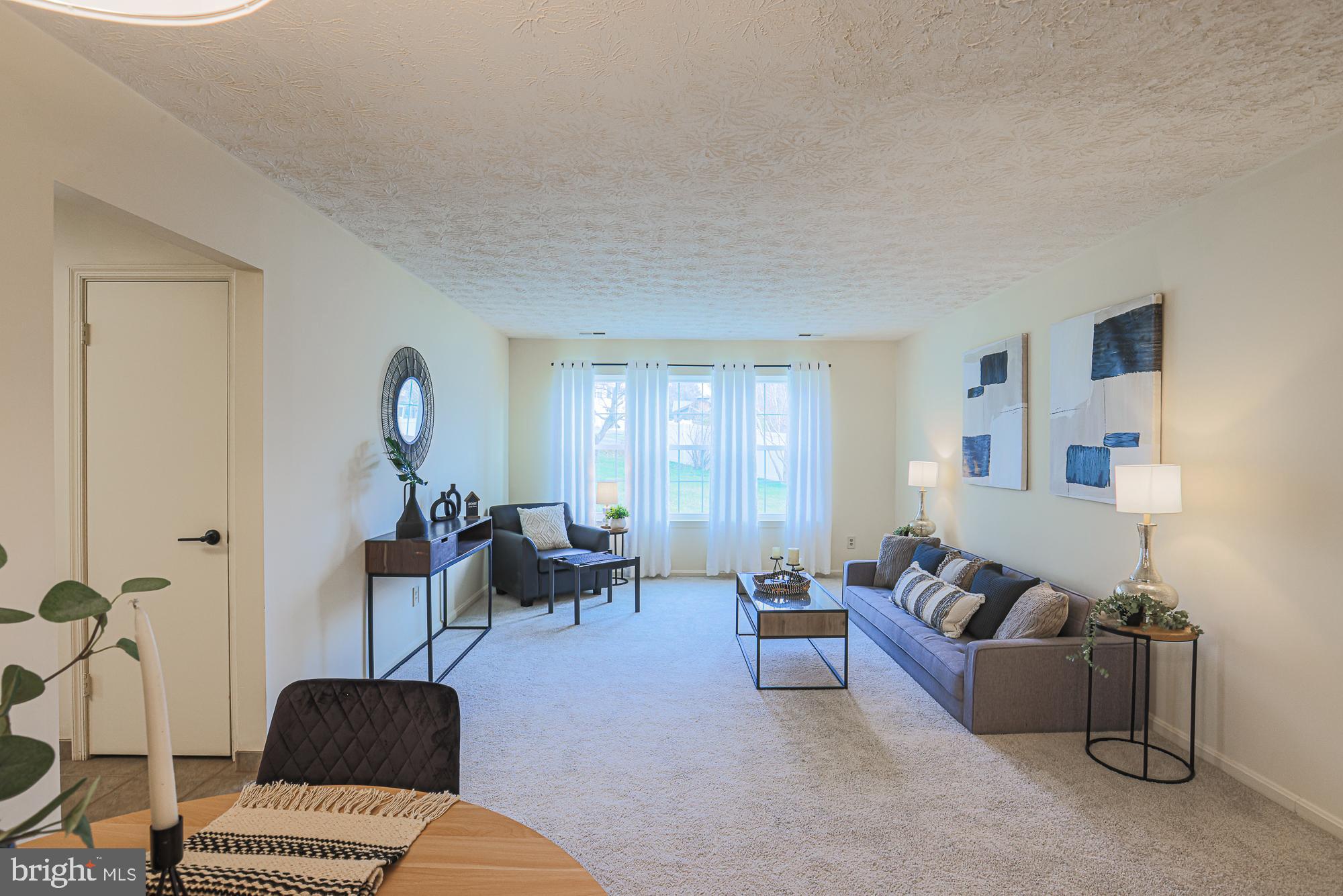 OAKS OF HARFORD - Residential