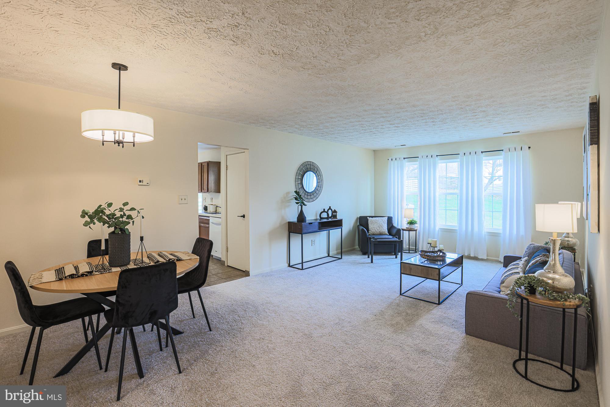 OAKS OF HARFORD - Residential