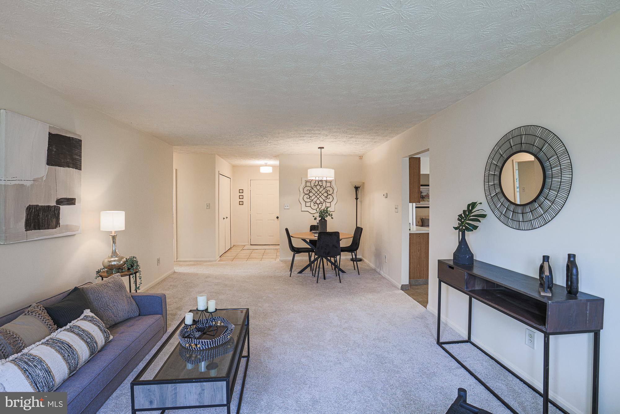 OAKS OF HARFORD - Residential