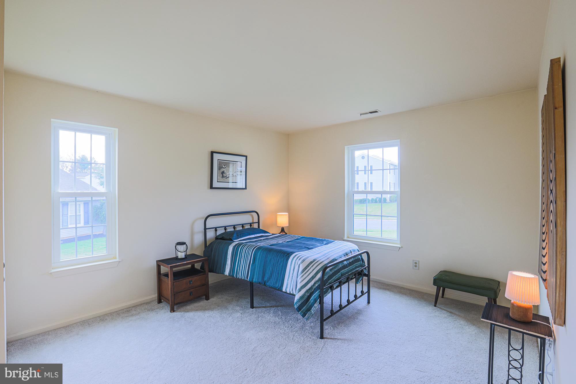 OAKS OF HARFORD - Residential