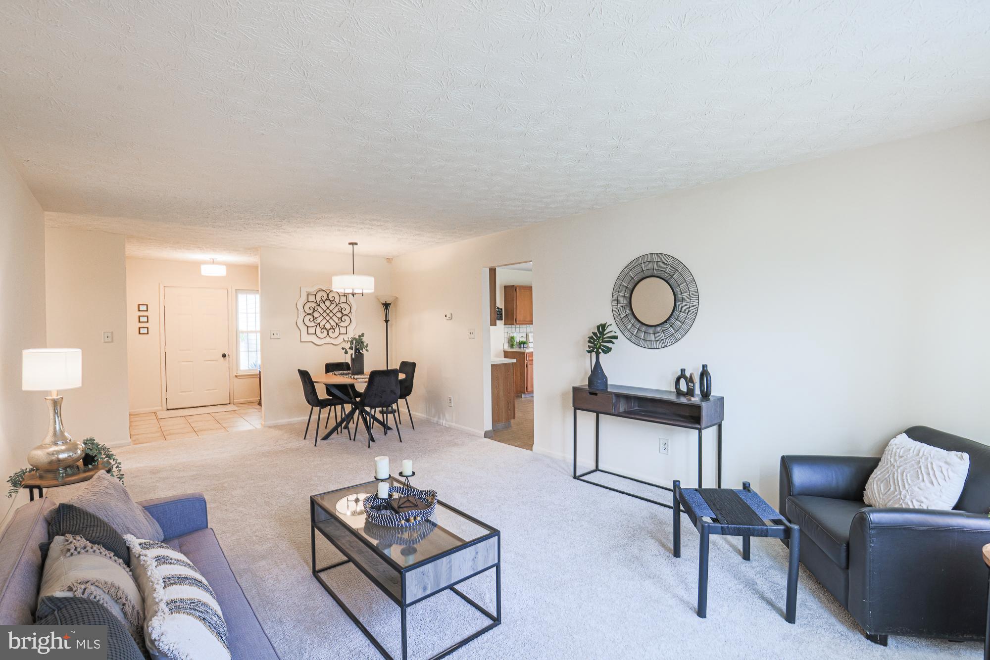 OAKS OF HARFORD - Residential