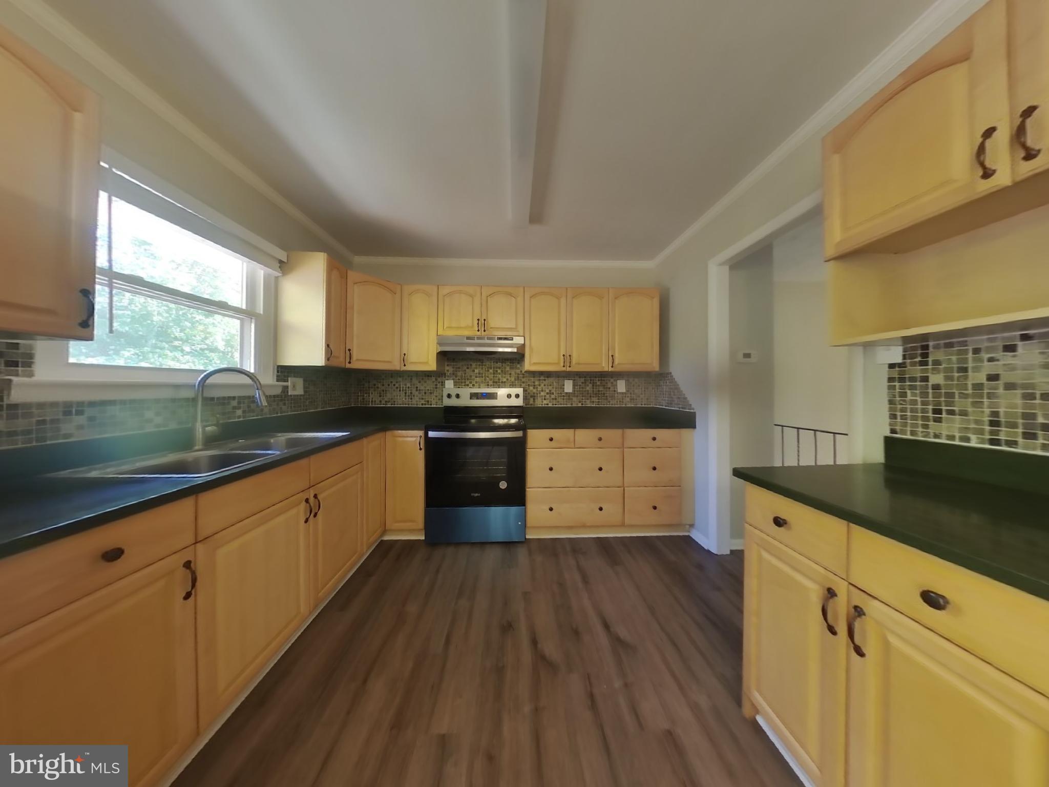 9300 OVERLOOK CIRCLE