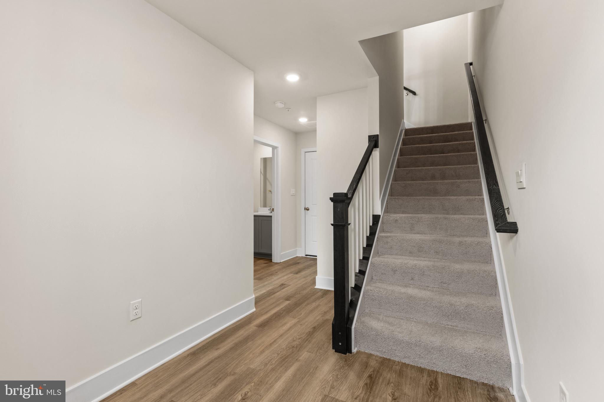 10624 MERIDIAN HILL WAY