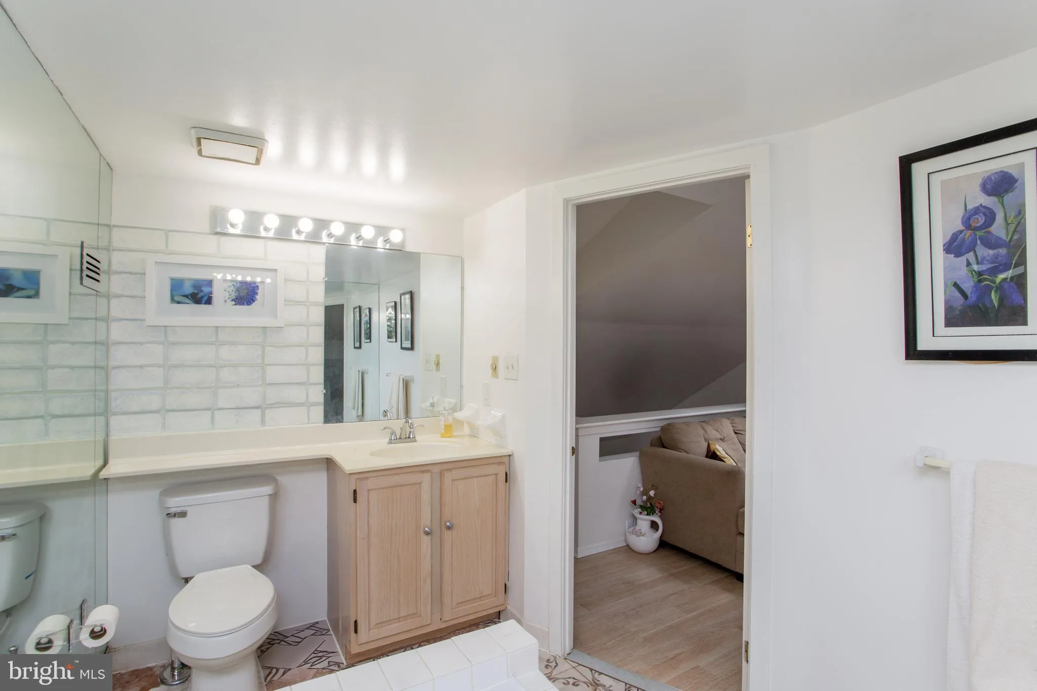 Philadelphia, Pennsylvania 19114, United States, 3 Bedrooms Bedrooms, ,3 BathroomsBathrooms,Residential,Active,129482