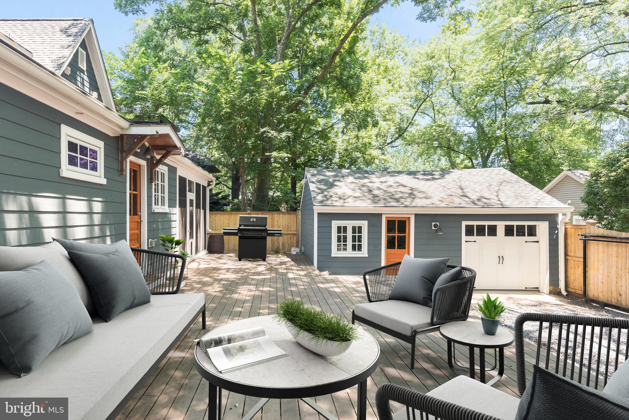 EASTPORT - Residential