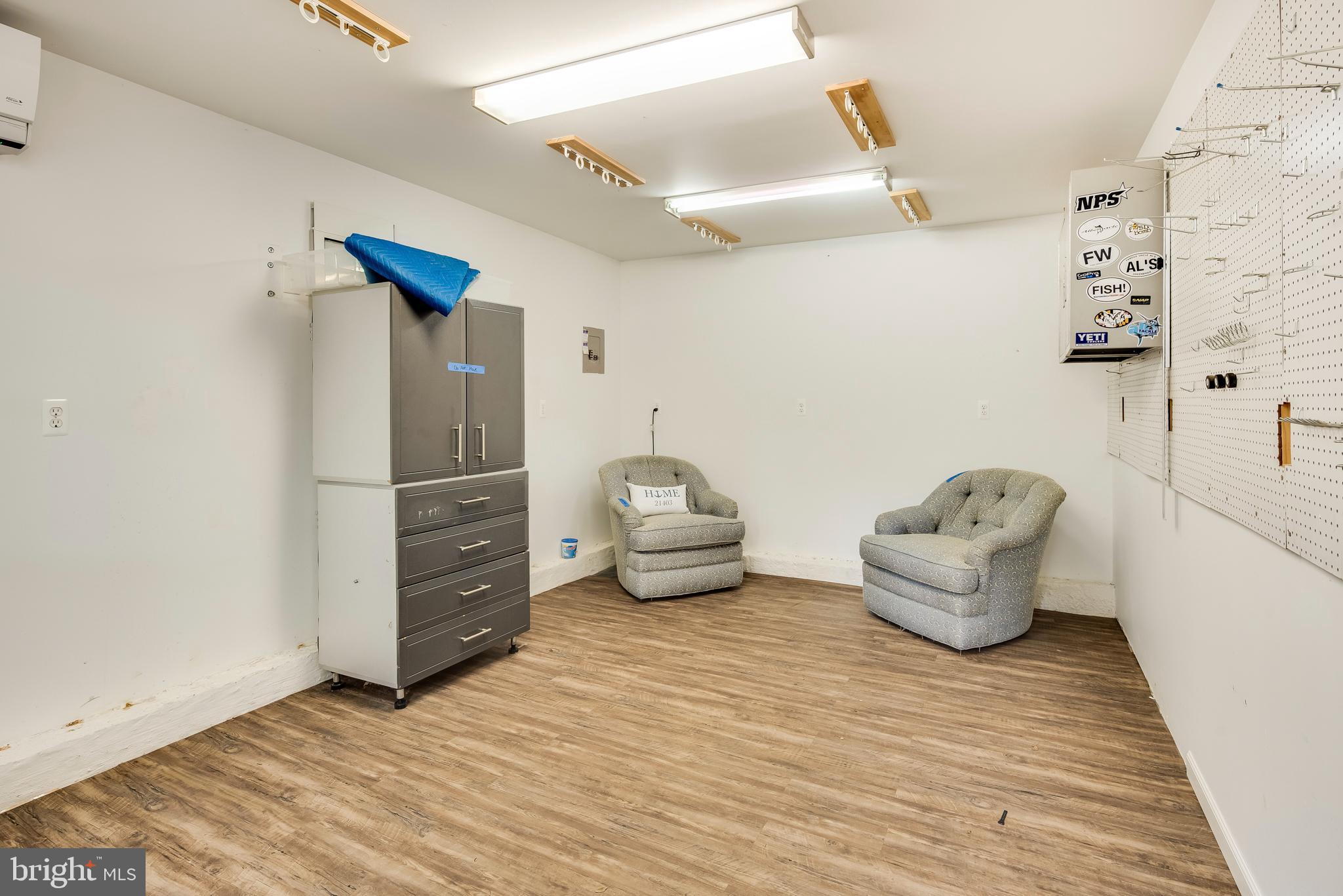 EASTPORT - Residential