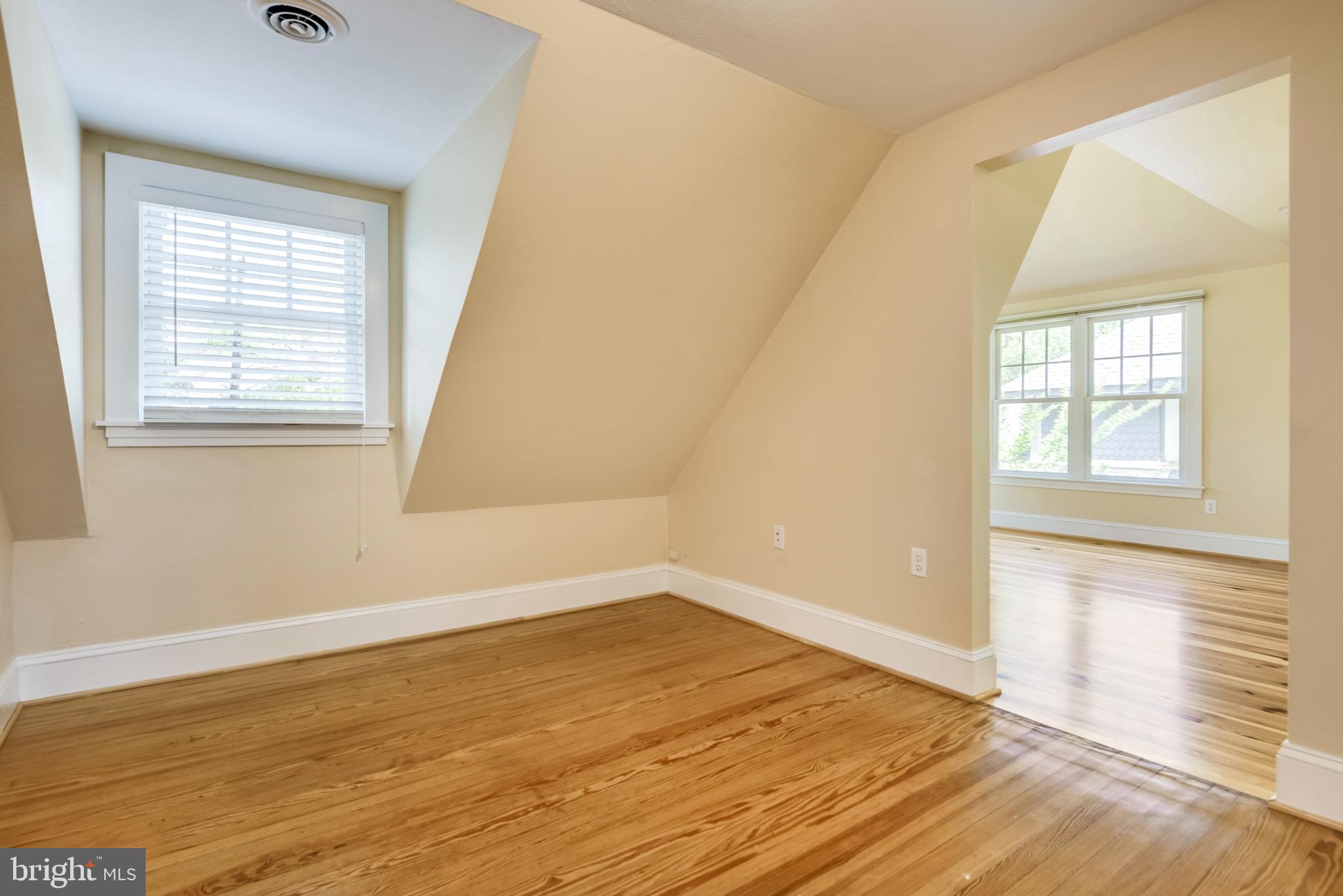 EASTPORT - Residential