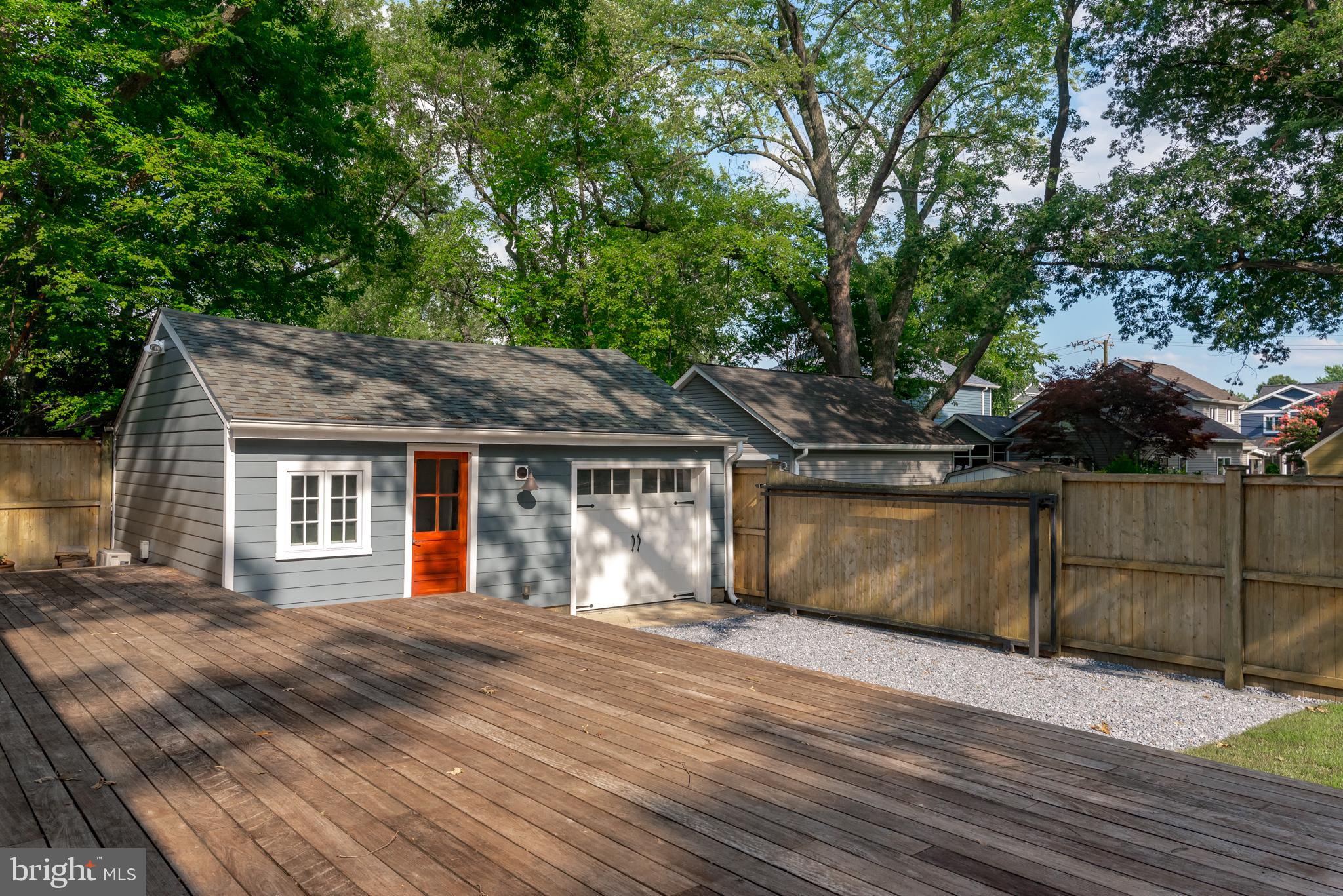 EASTPORT - Residential