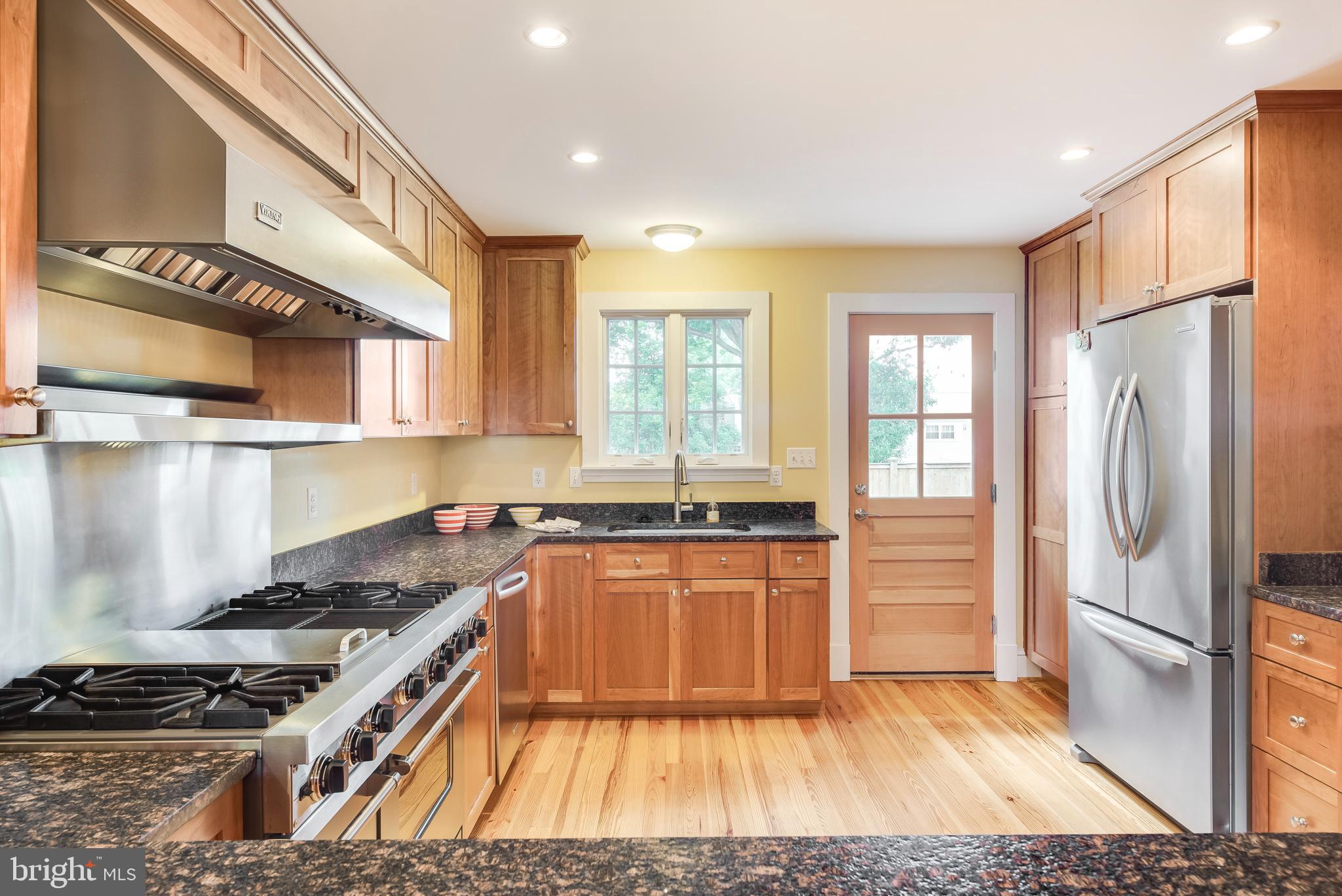 EASTPORT - Residential