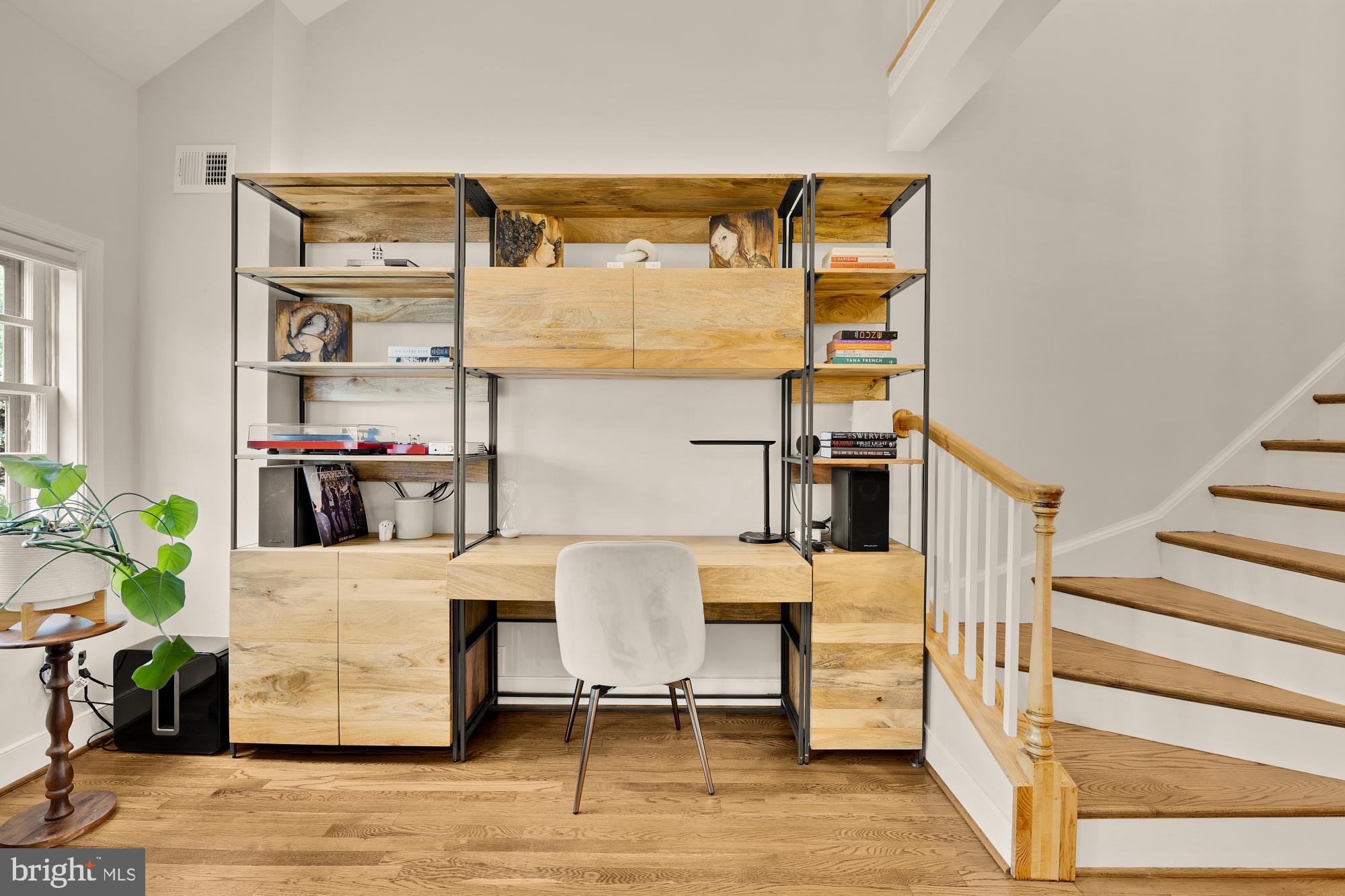 OLD TOWN ALEXANDRIA - Residential