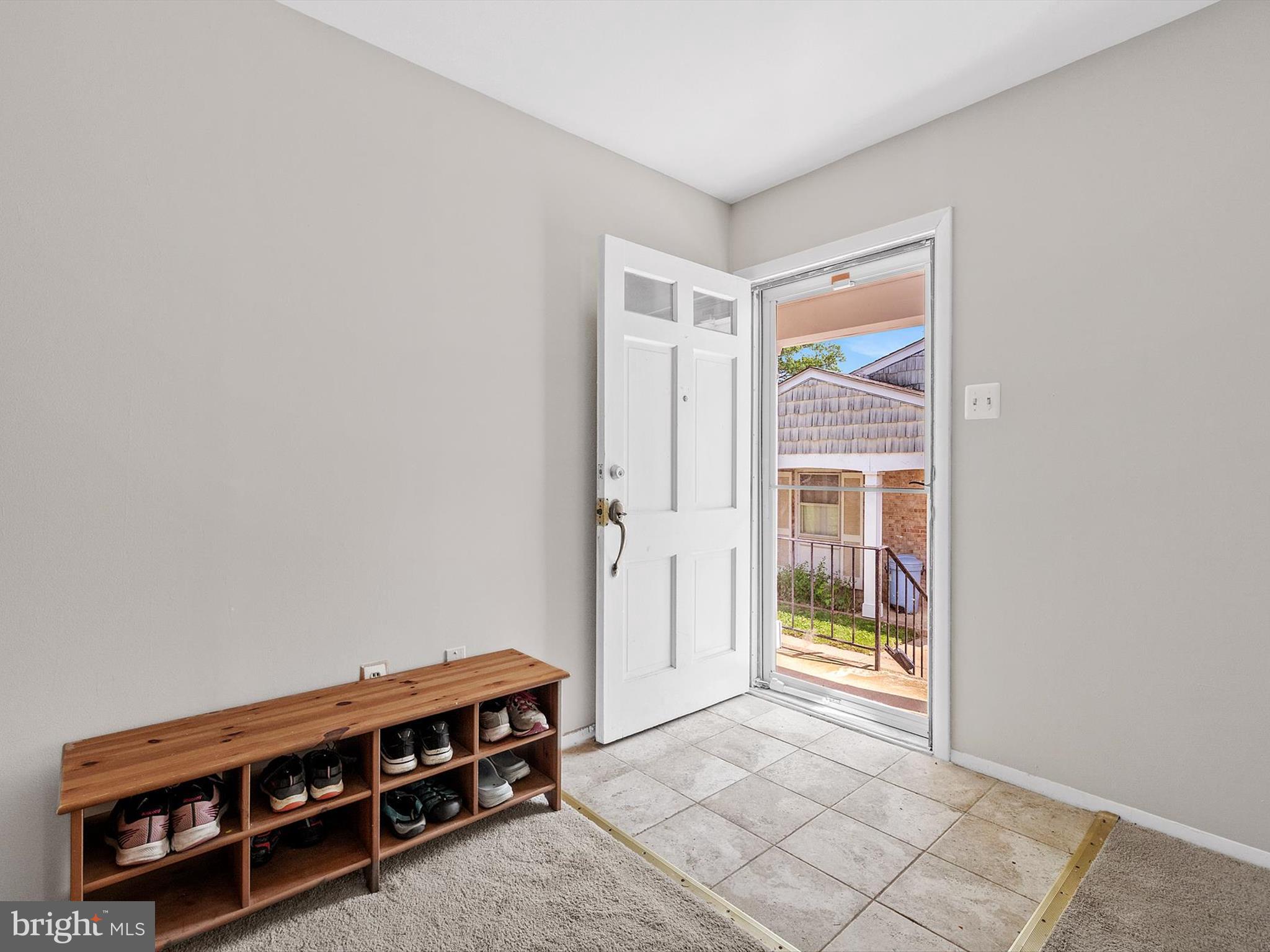 5505 WOODENHAWK CIRCLE