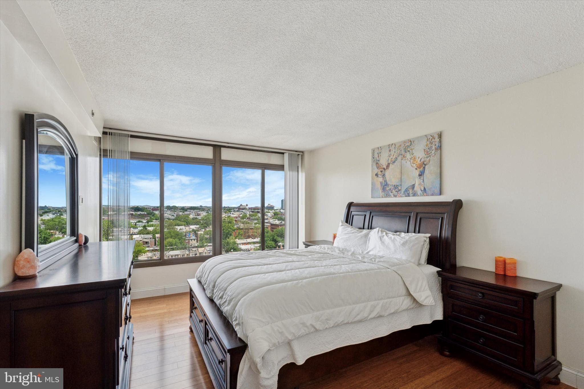 FAIRMOUNT - Residential