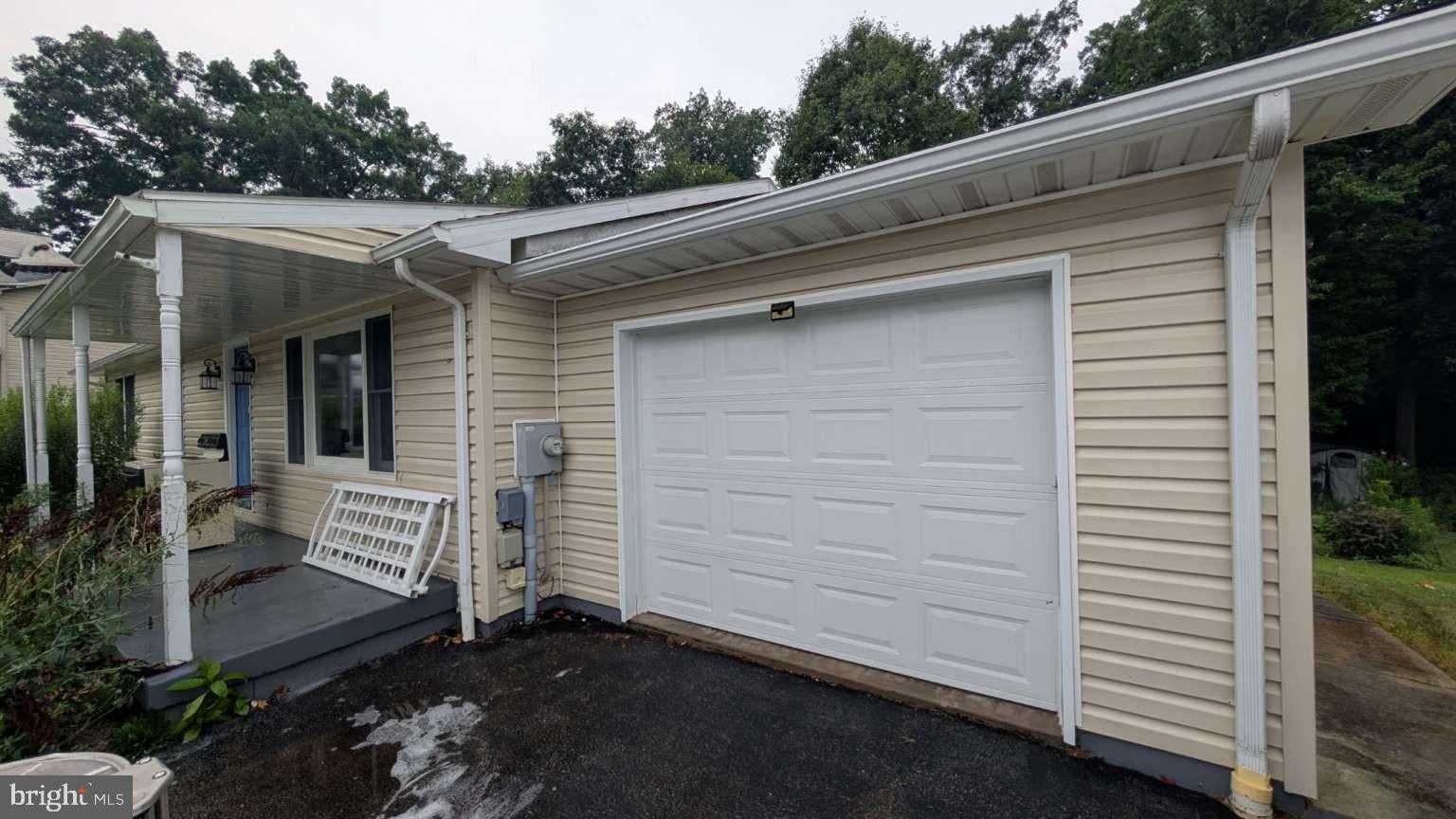 29 CHINKAPIN DRIVE