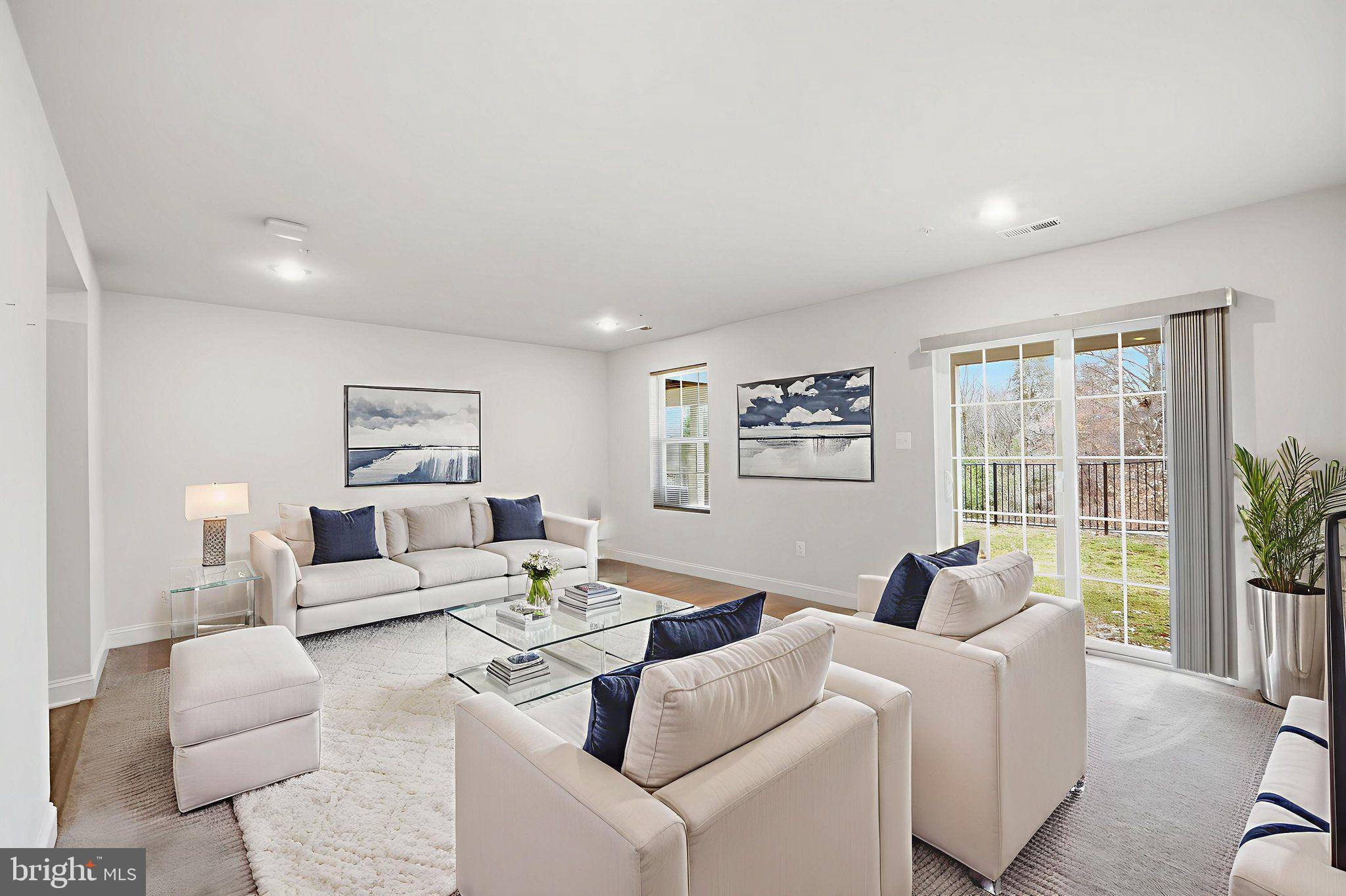 SPRING CREEK - Residential