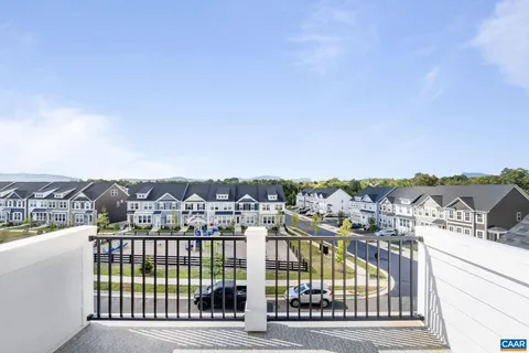 133 Park Ridge Dr, Crozet, VA MLS: 672883