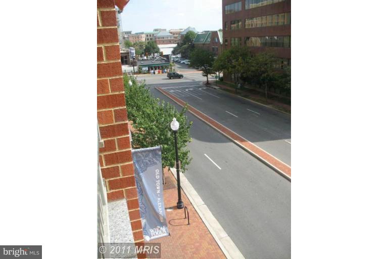 THE ROYALTON - Residential Lease