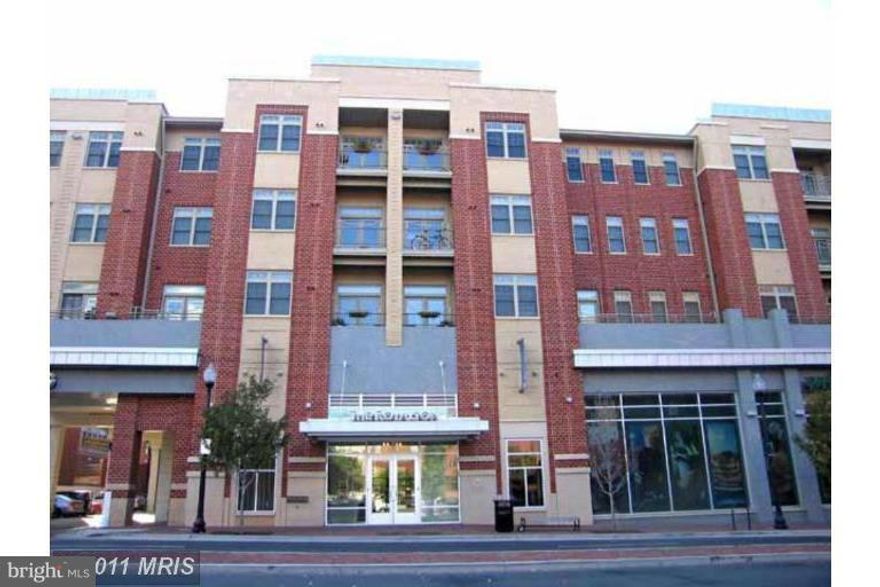 Luxury condo with balcony, two master suites, kitchen with granite counters, stainless steel appliances, full size washer/dryer, one garage space, extra storage, two blocks to King Street Metro. Fantastic area with lots of restaurants and shopping.  Visitors parking street level of Whole Foods.
