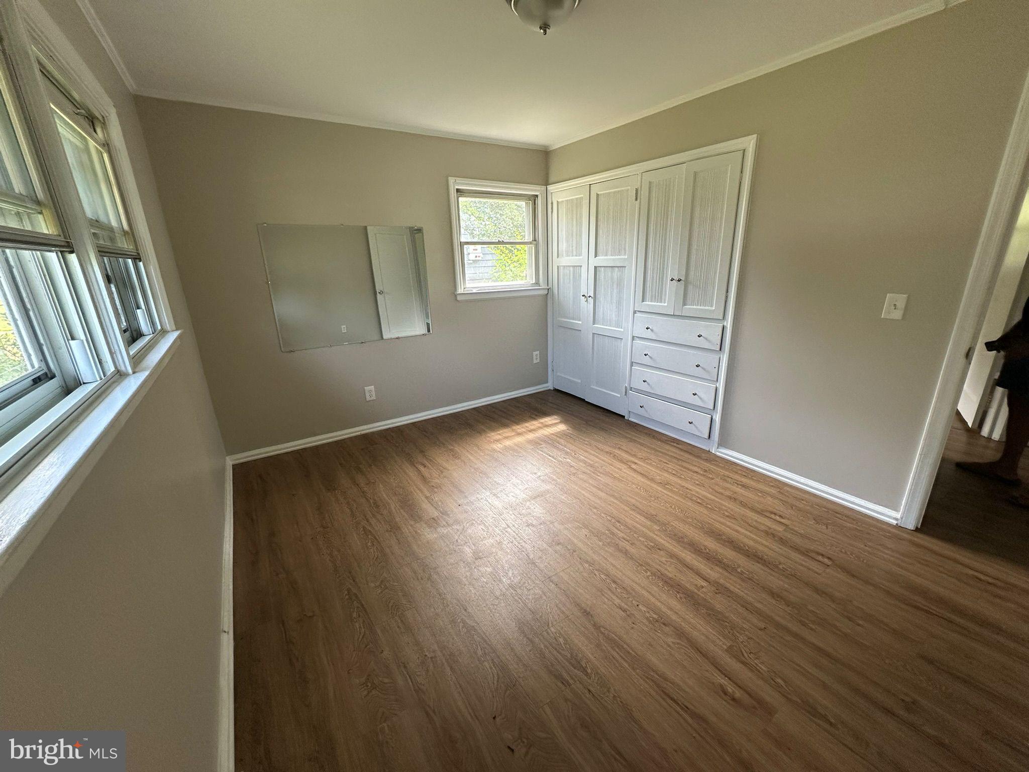 1075 FIRESIDE AVENUE