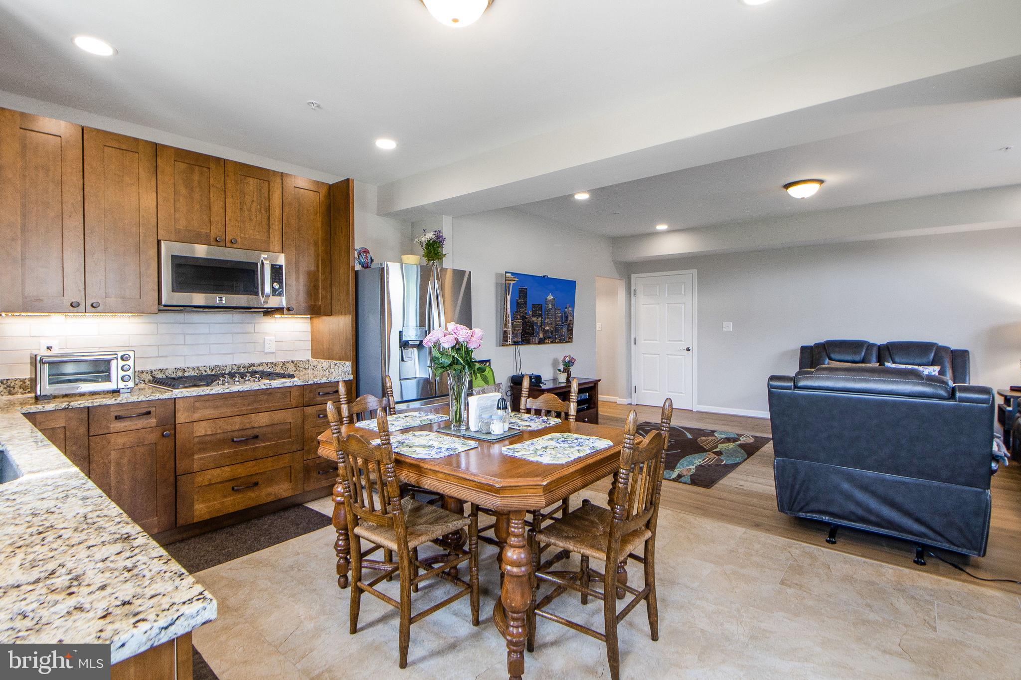 THE WARFIELDS II - Residential