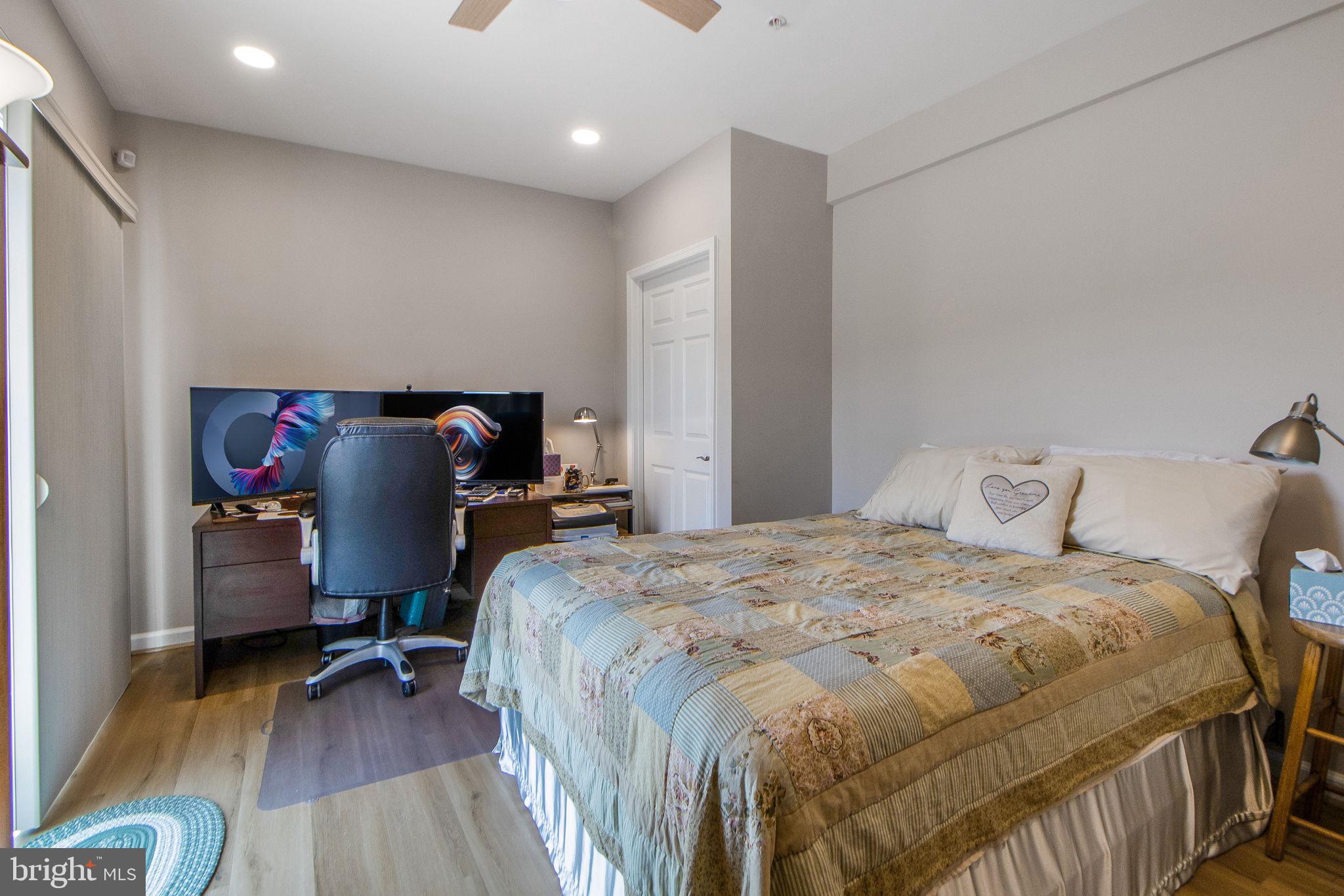 THE WARFIELDS II - Residential