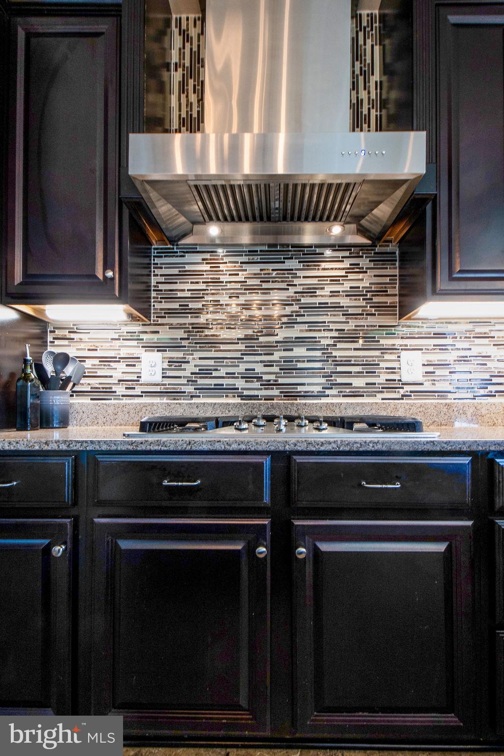 THE WARFIELDS II - Residential