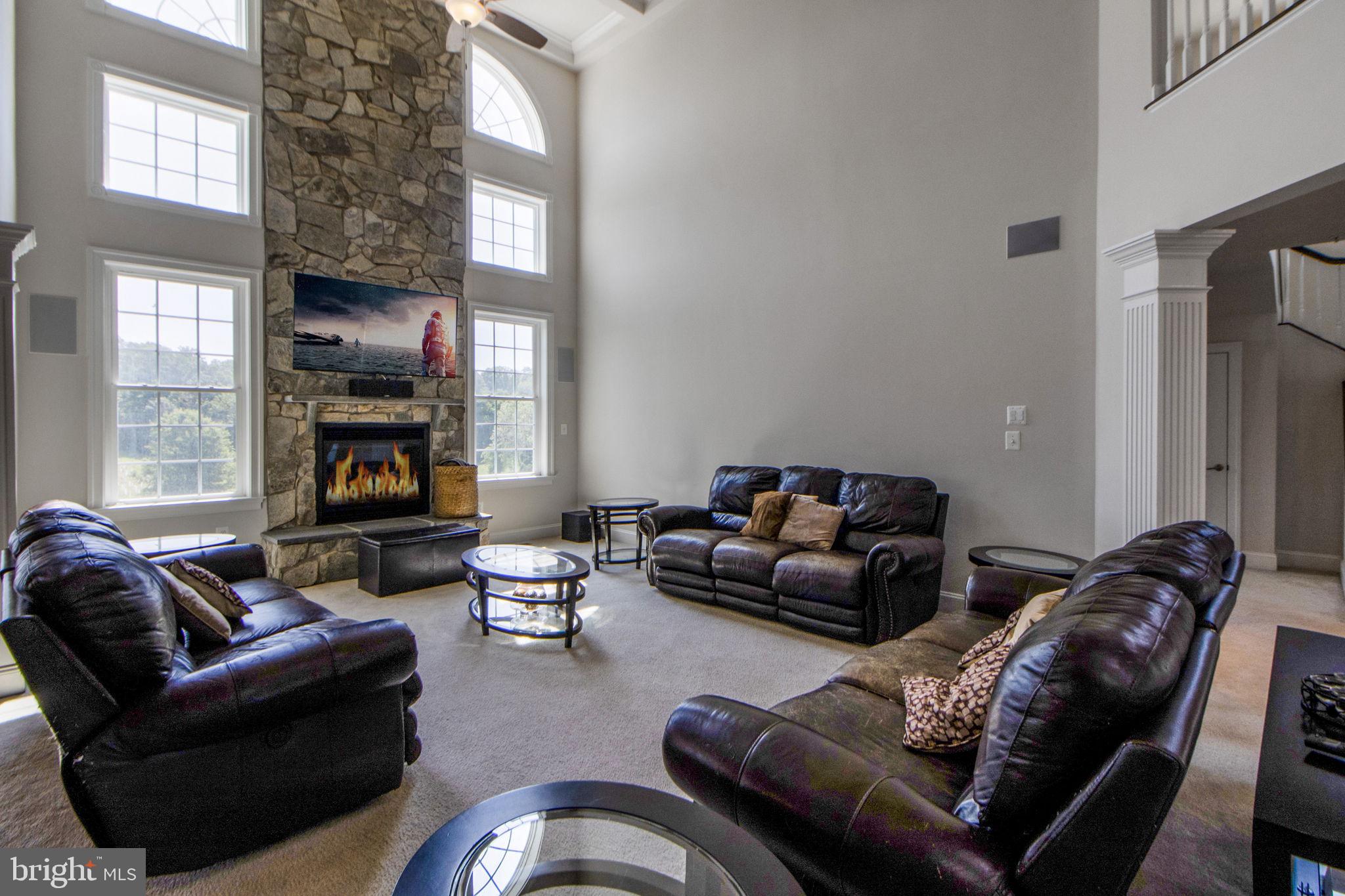 THE WARFIELDS II - Residential