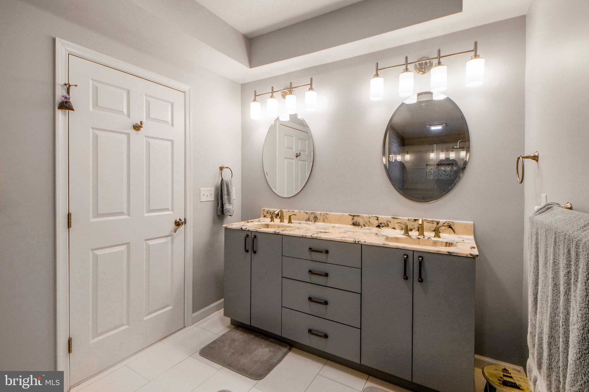 THE WARFIELDS II - Residential