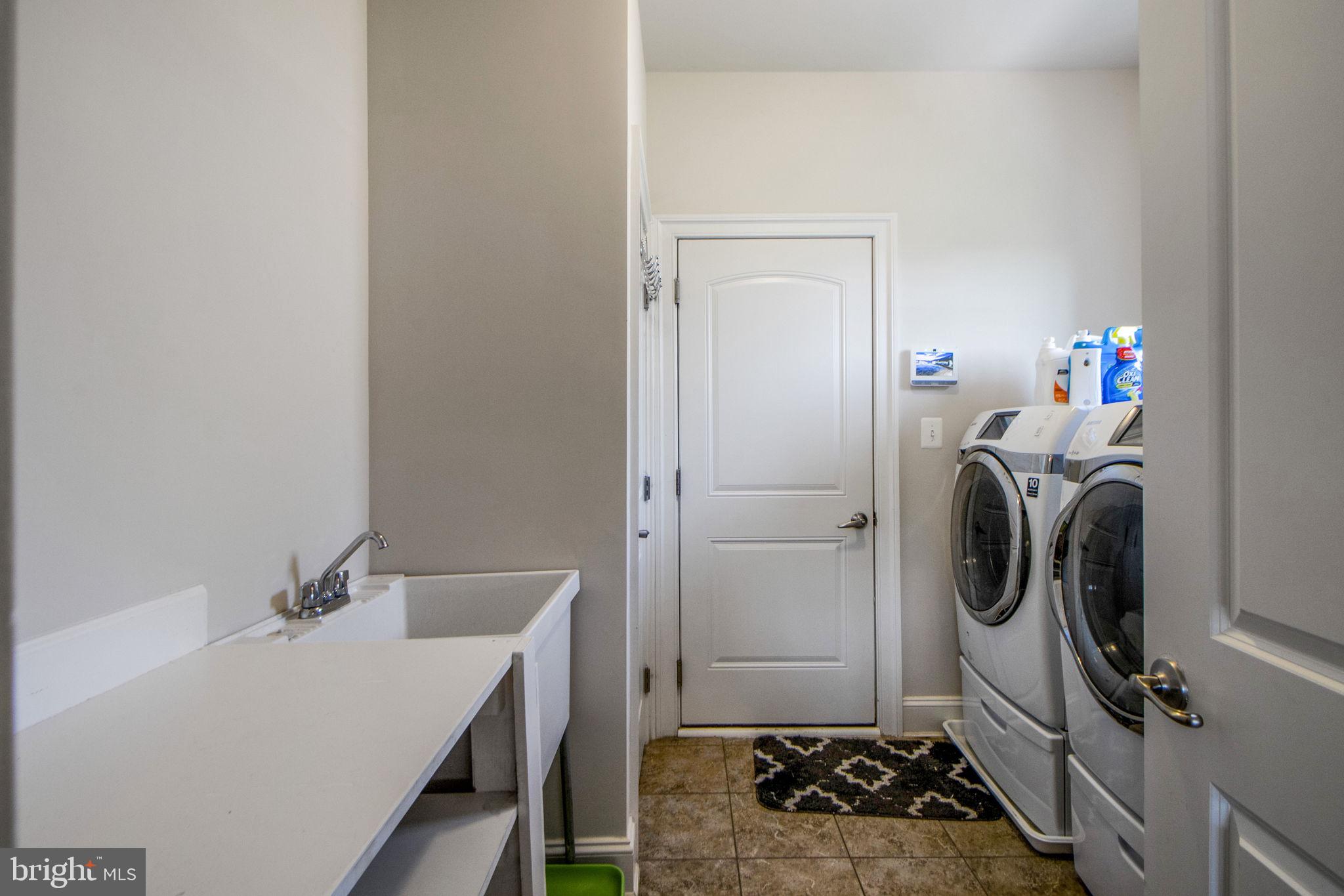 THE WARFIELDS II - Residential