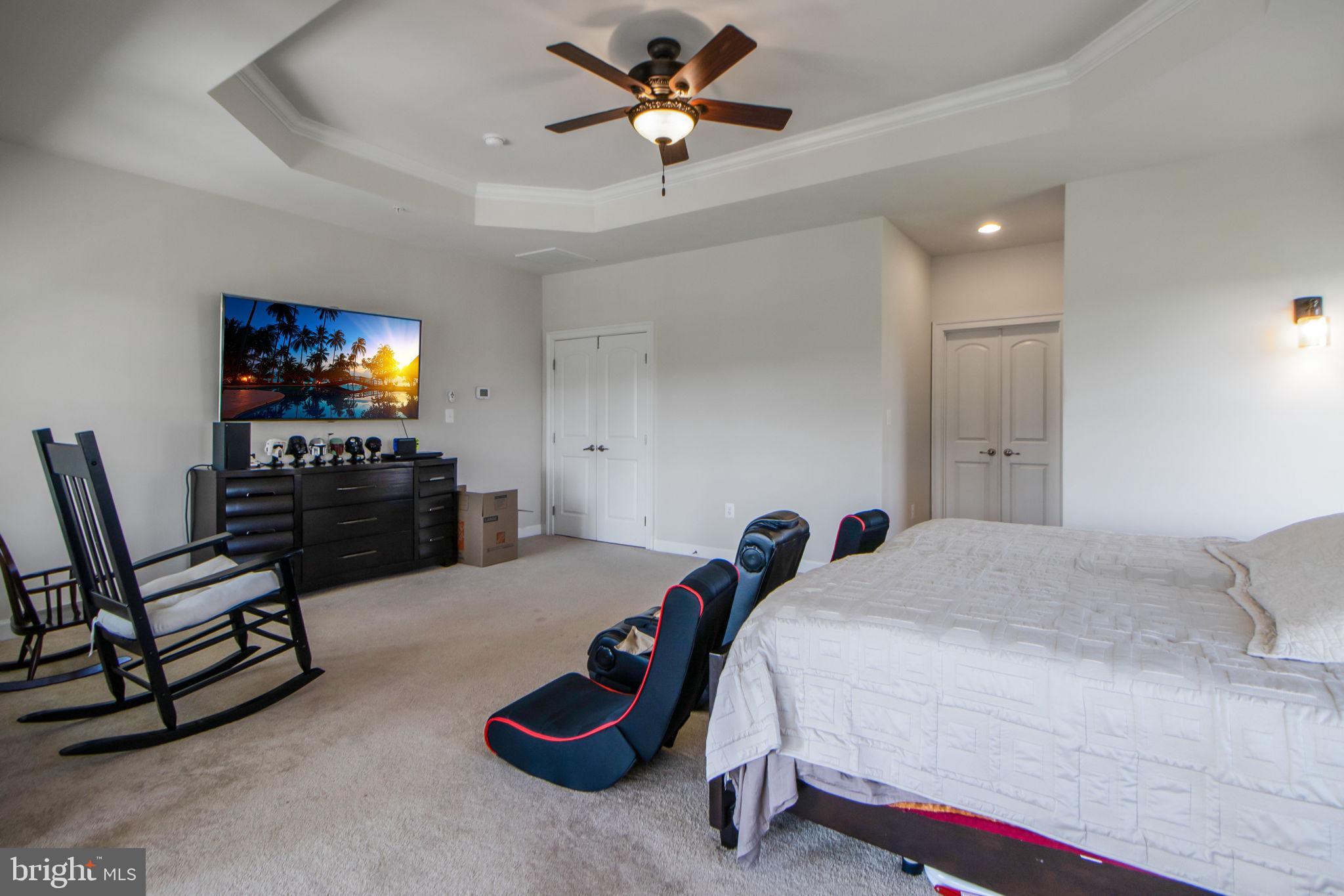 THE WARFIELDS II - Residential