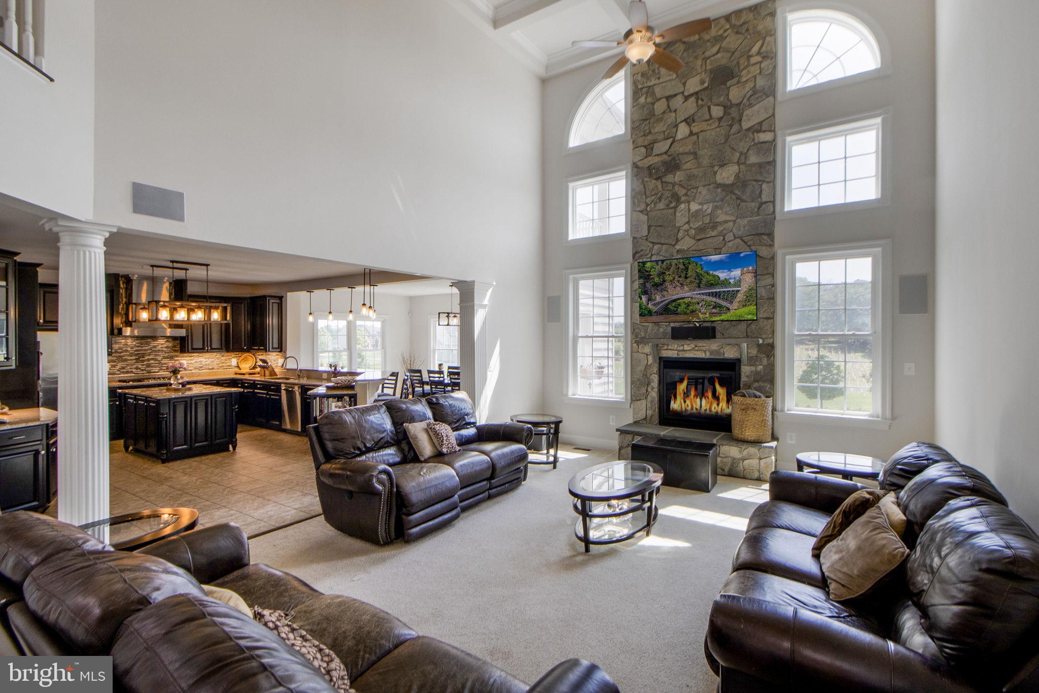 THE WARFIELDS II - Residential