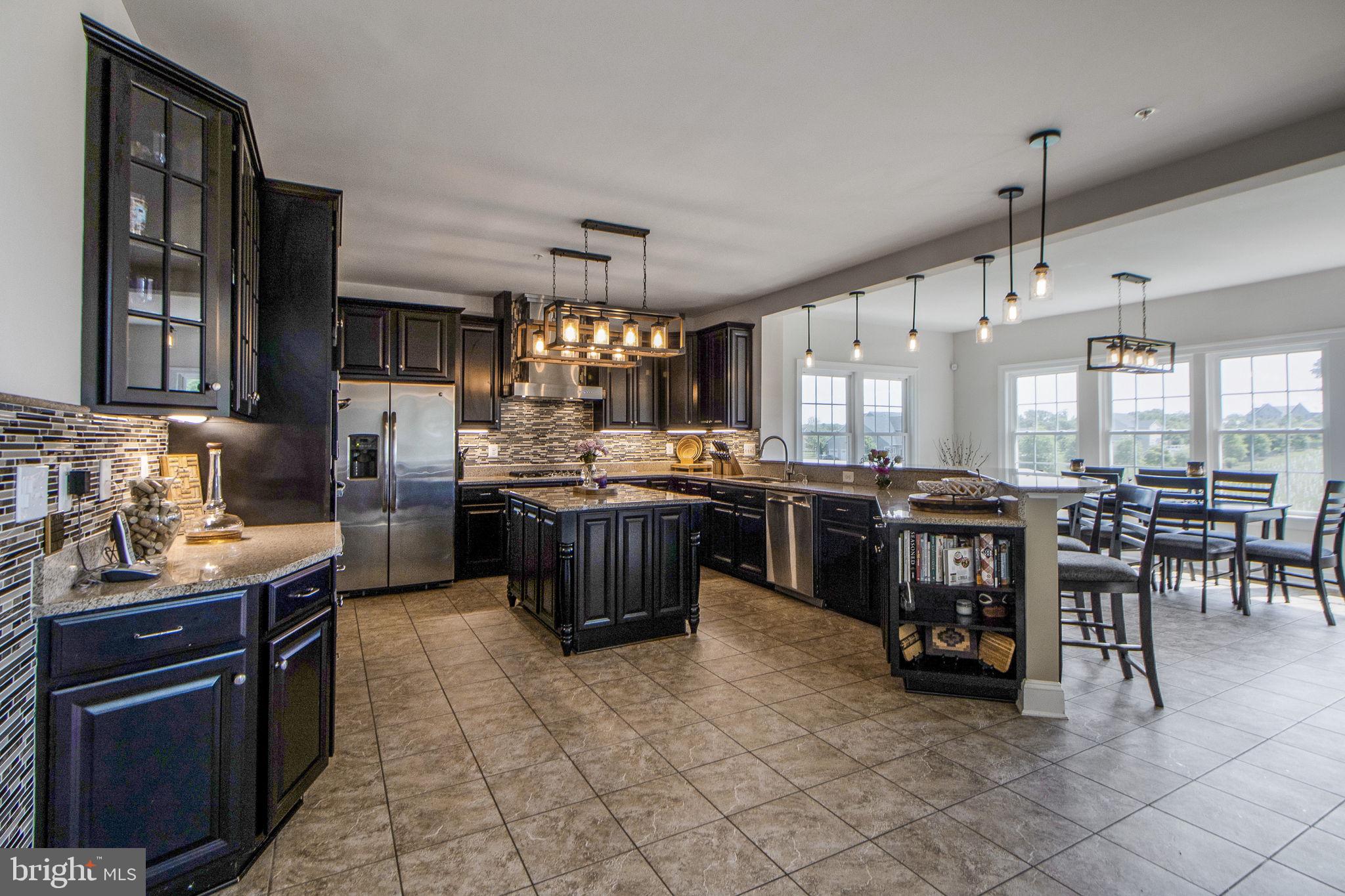 THE WARFIELDS II - Residential