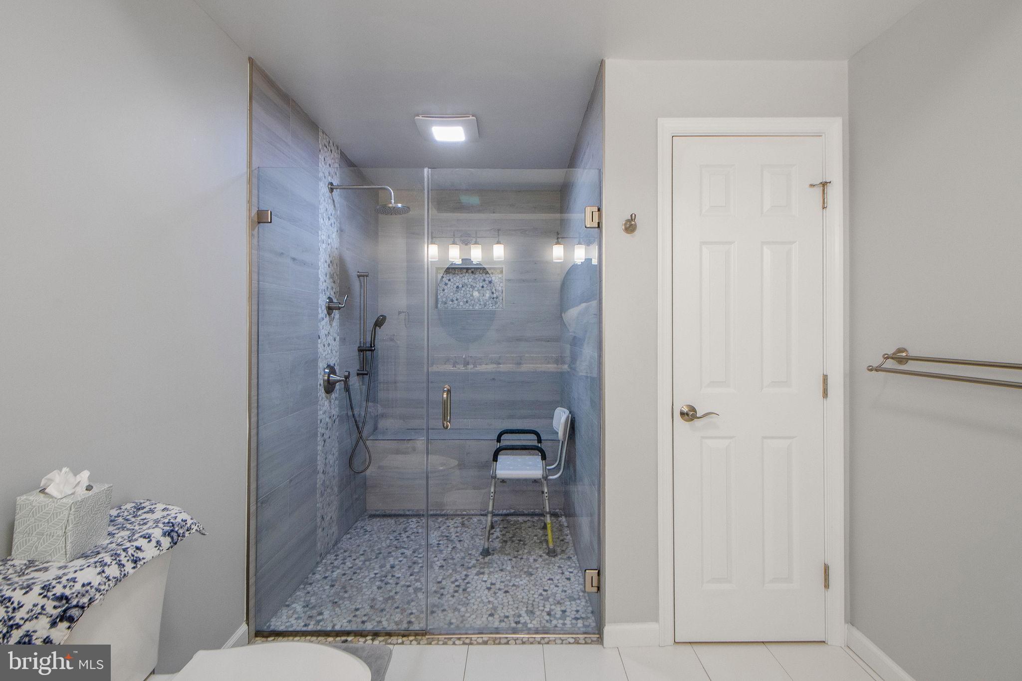 THE WARFIELDS II - Residential