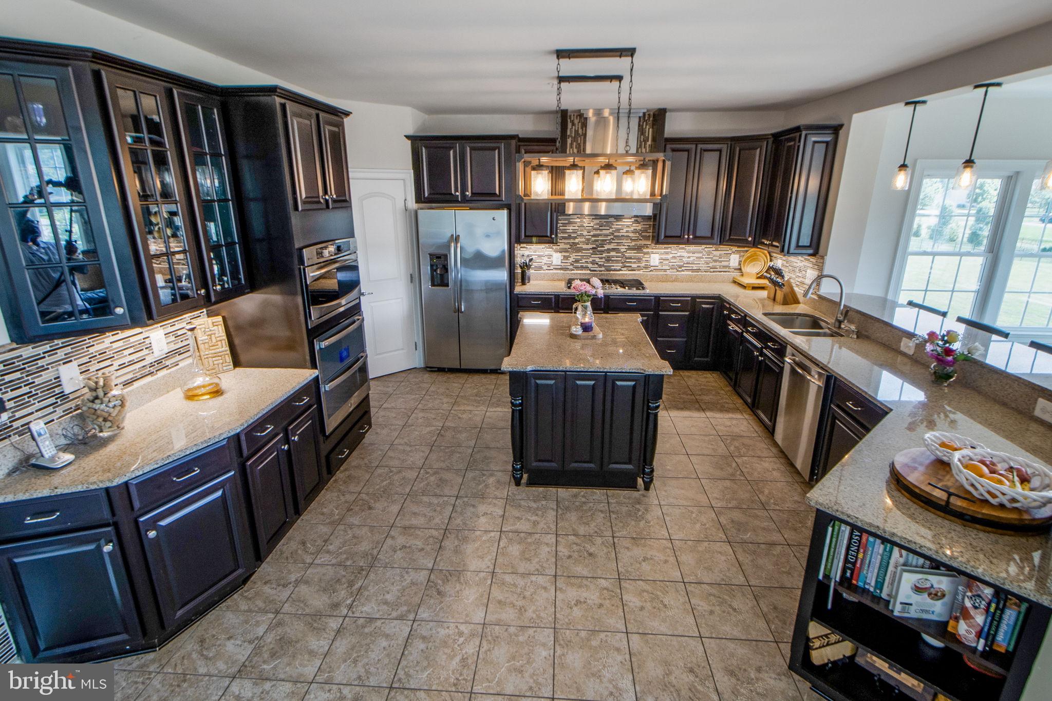 THE WARFIELDS II - Residential