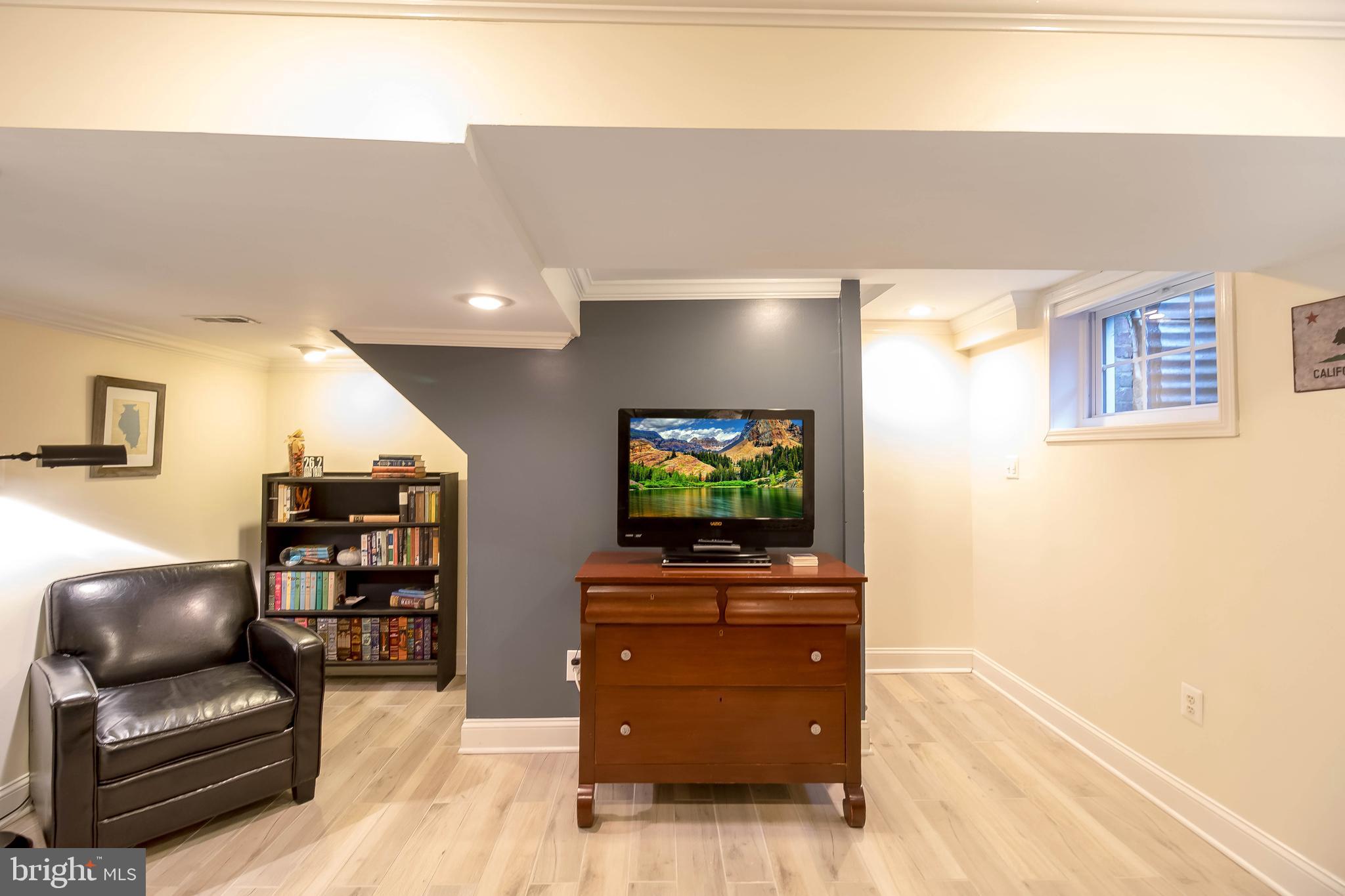 ALEXANDRIA - Residential