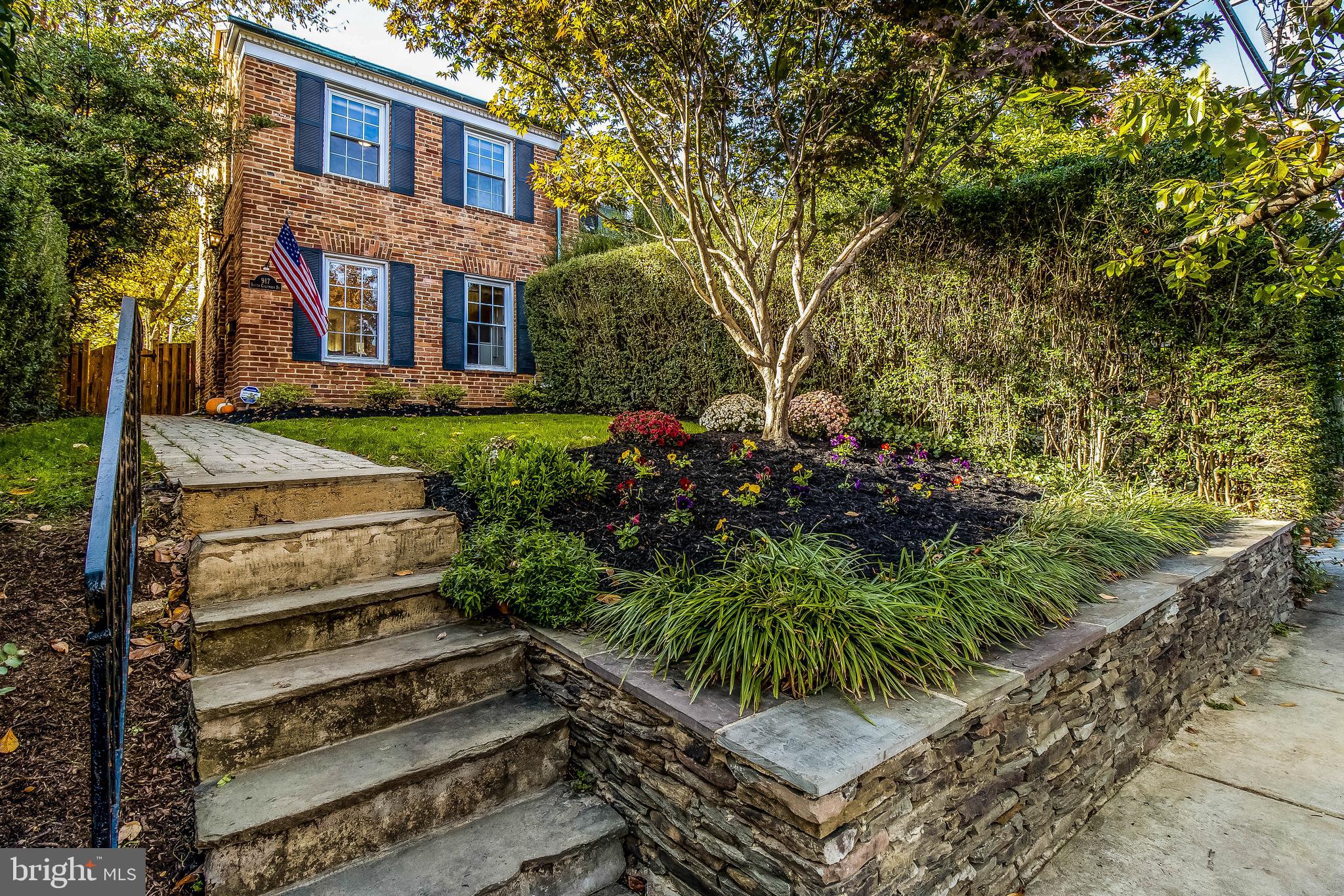 ALEXANDRIA - Residential