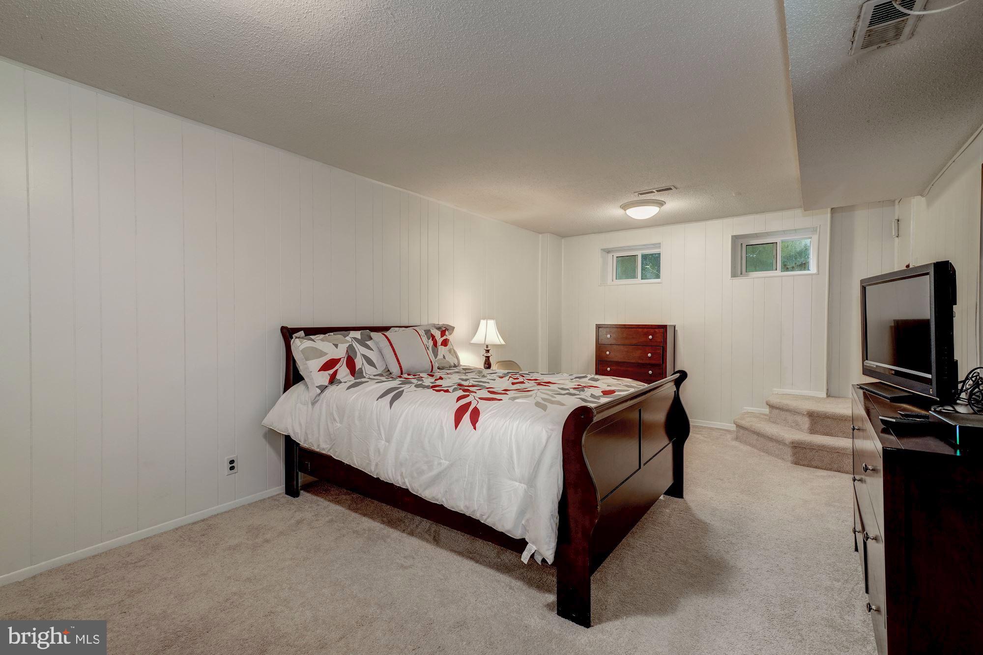 FAIRLINGTON VILLAGES - Residential