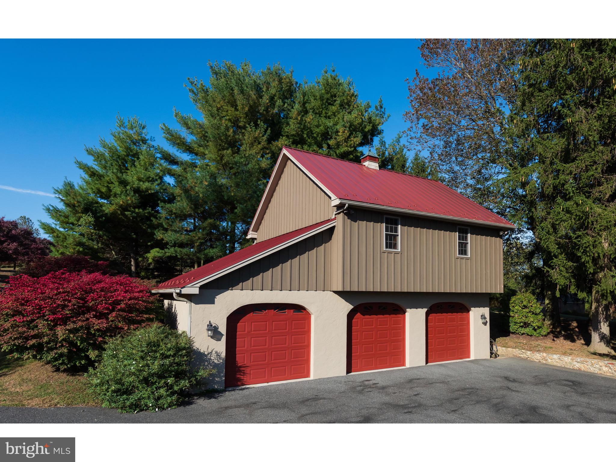 ASHLAND WOODS - Residential