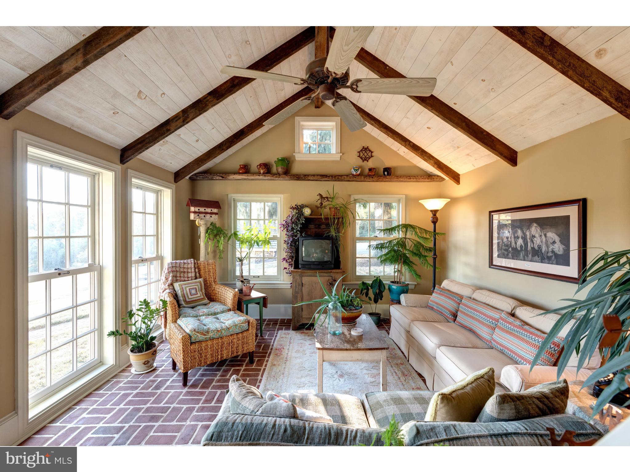 ASHLAND WOODS - Residential