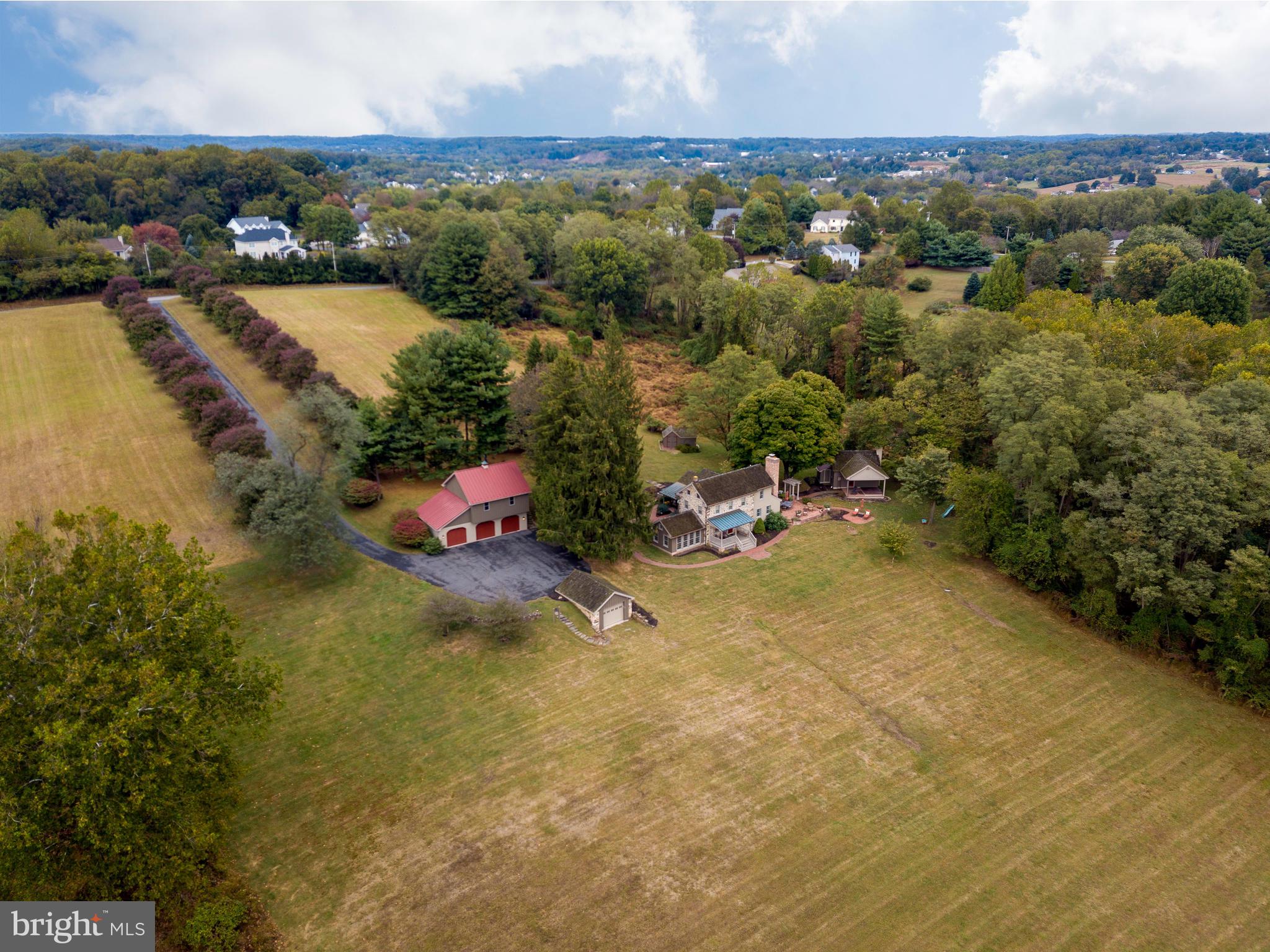 ASHLAND WOODS - Residential