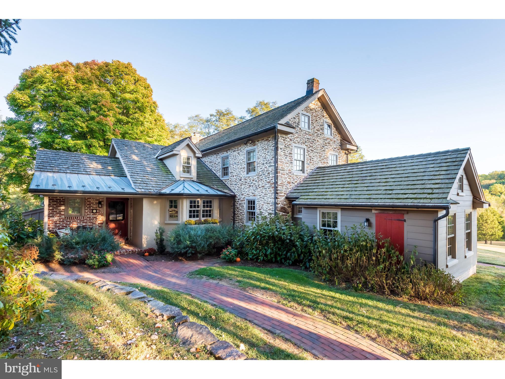 ASHLAND WOODS - Residential