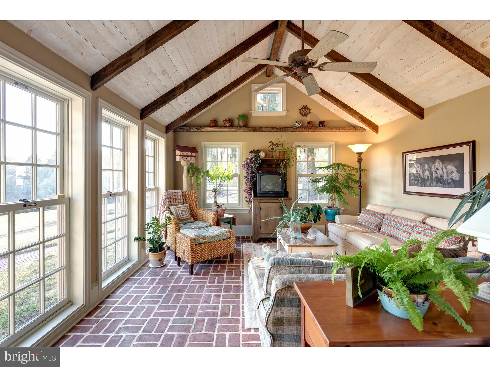 ASHLAND WOODS - Residential