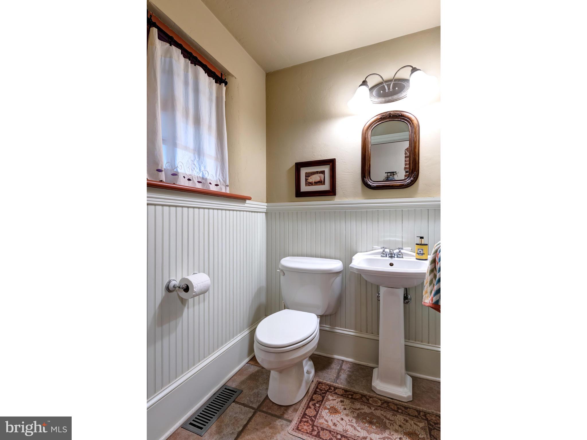 ASHLAND WOODS - Residential