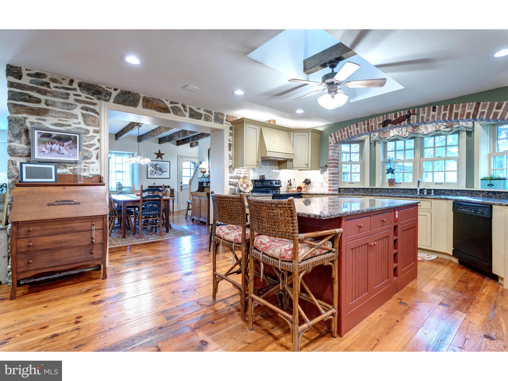 ASHLAND WOODS - Residential