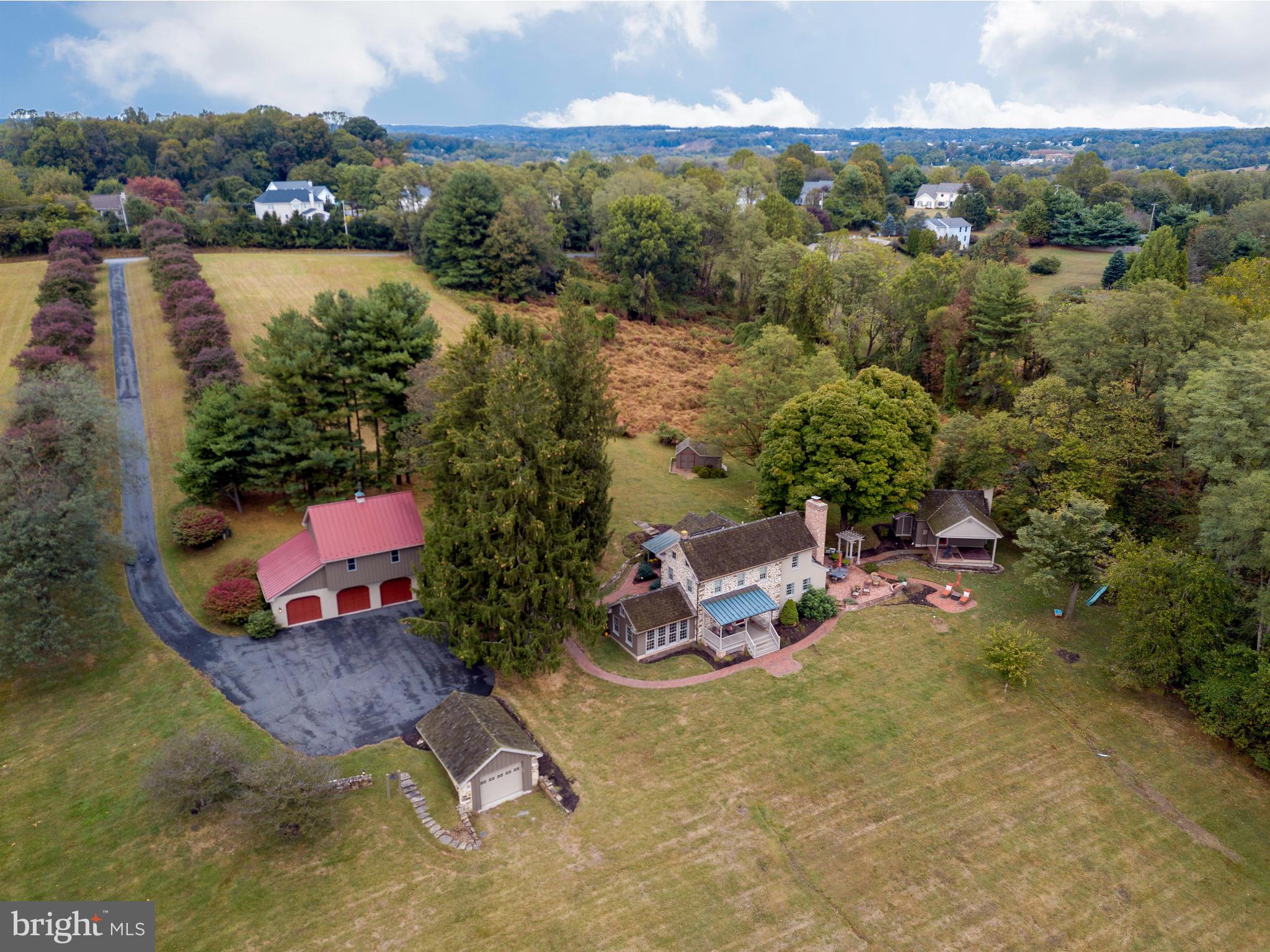 ASHLAND WOODS - Residential